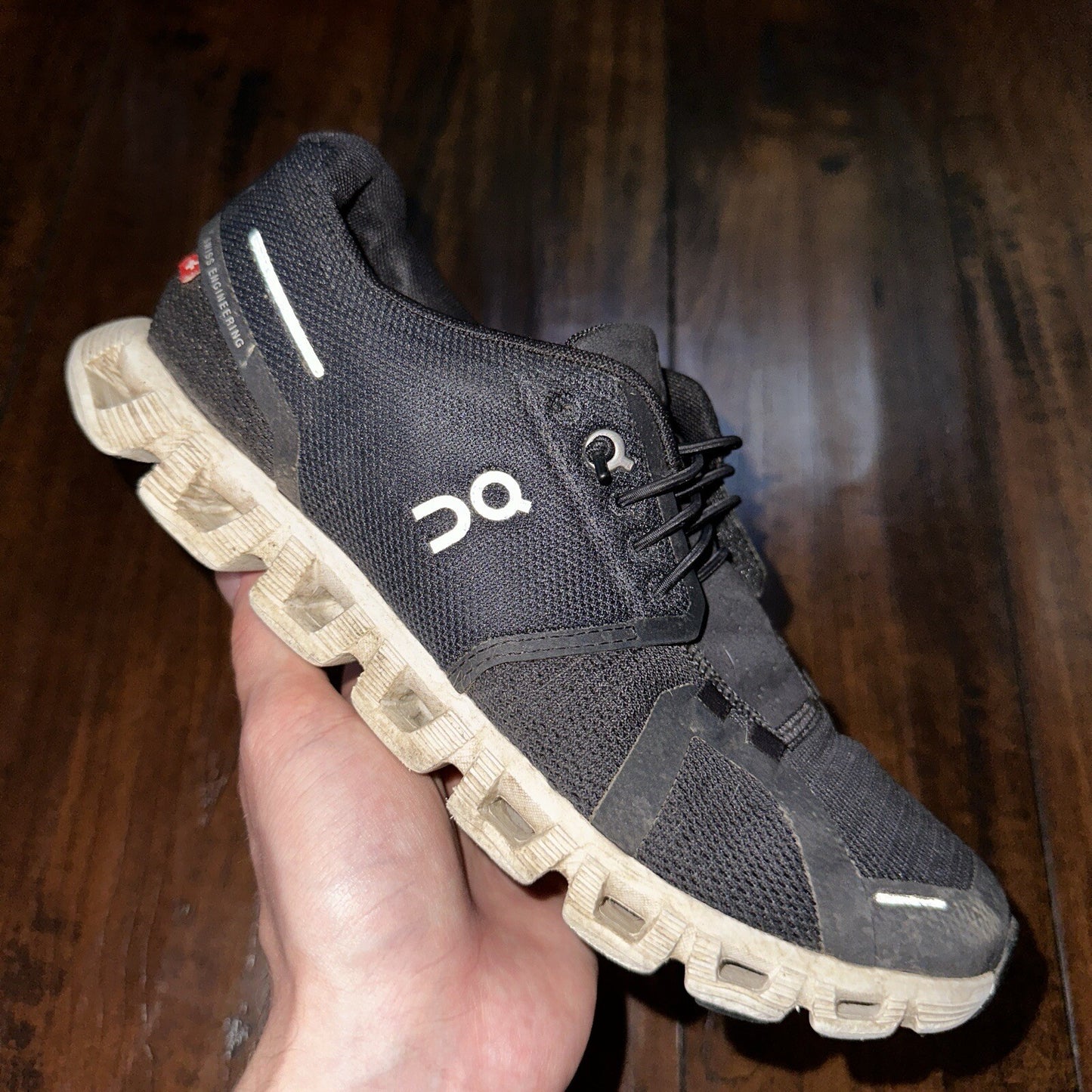 On Cloud 5 Shoes Black & White Oncloud Women's Training Sneakers US Size 8