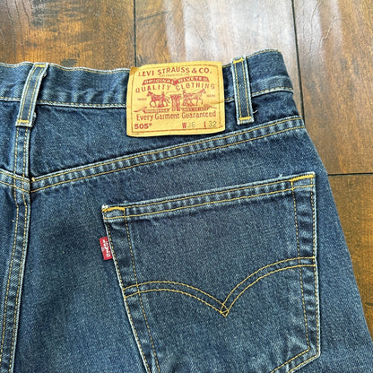Levis 505 Vintage 90s Straight Leg XX Mexico Jeans 36x32 Med Wash 34x31