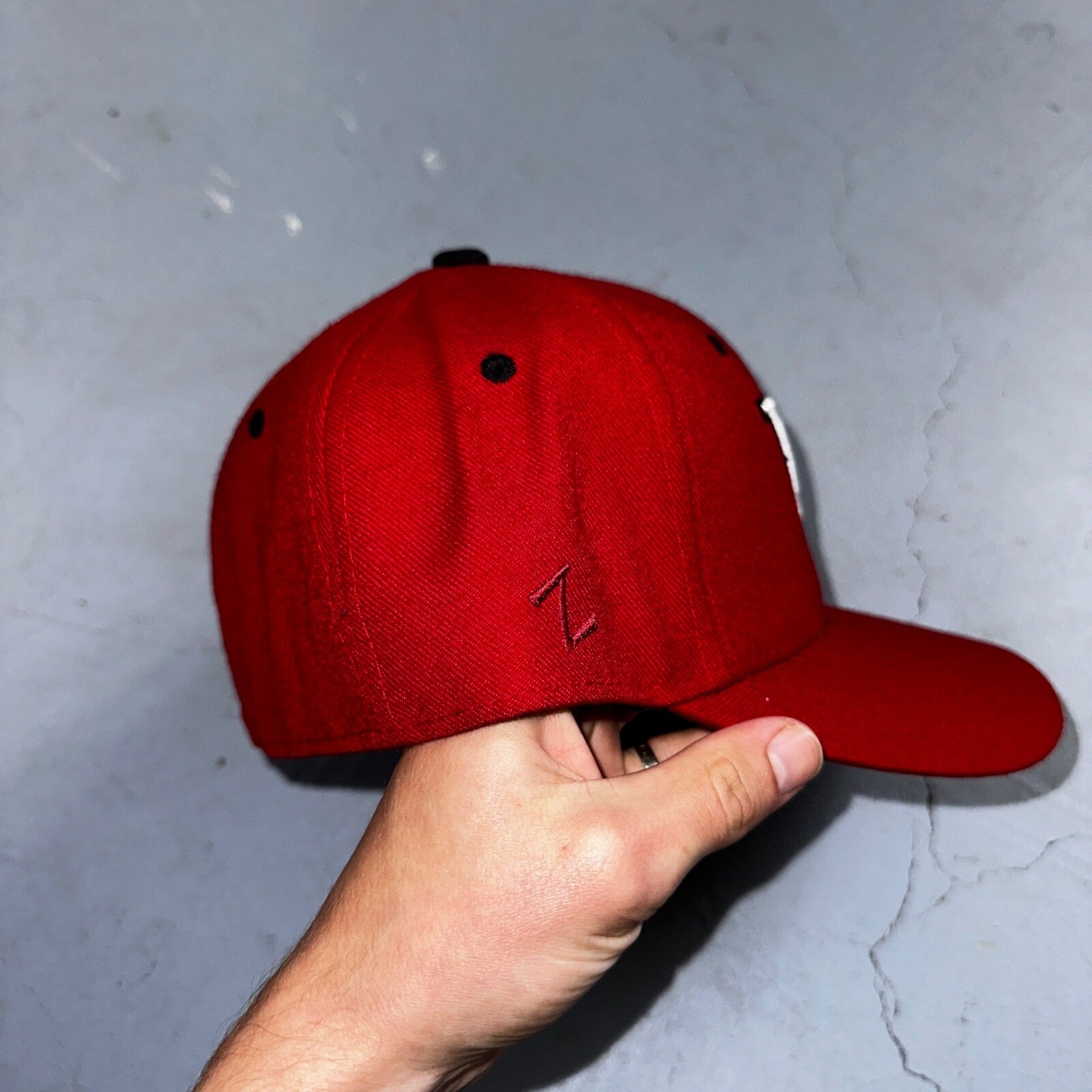 Wisconsin Badgers Red Snap Back Baseball Trucker Hat Cap VTG Zephyr Korea 80s