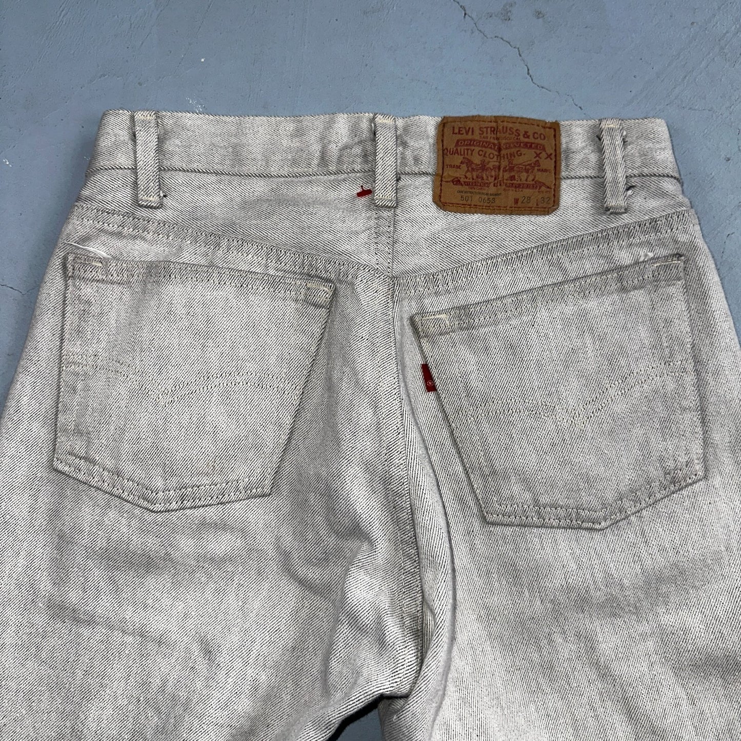 Levis 501 Vintage 80s USA XX Straight Leg Jeans Gray Light Wash 28x32 Act 27x31