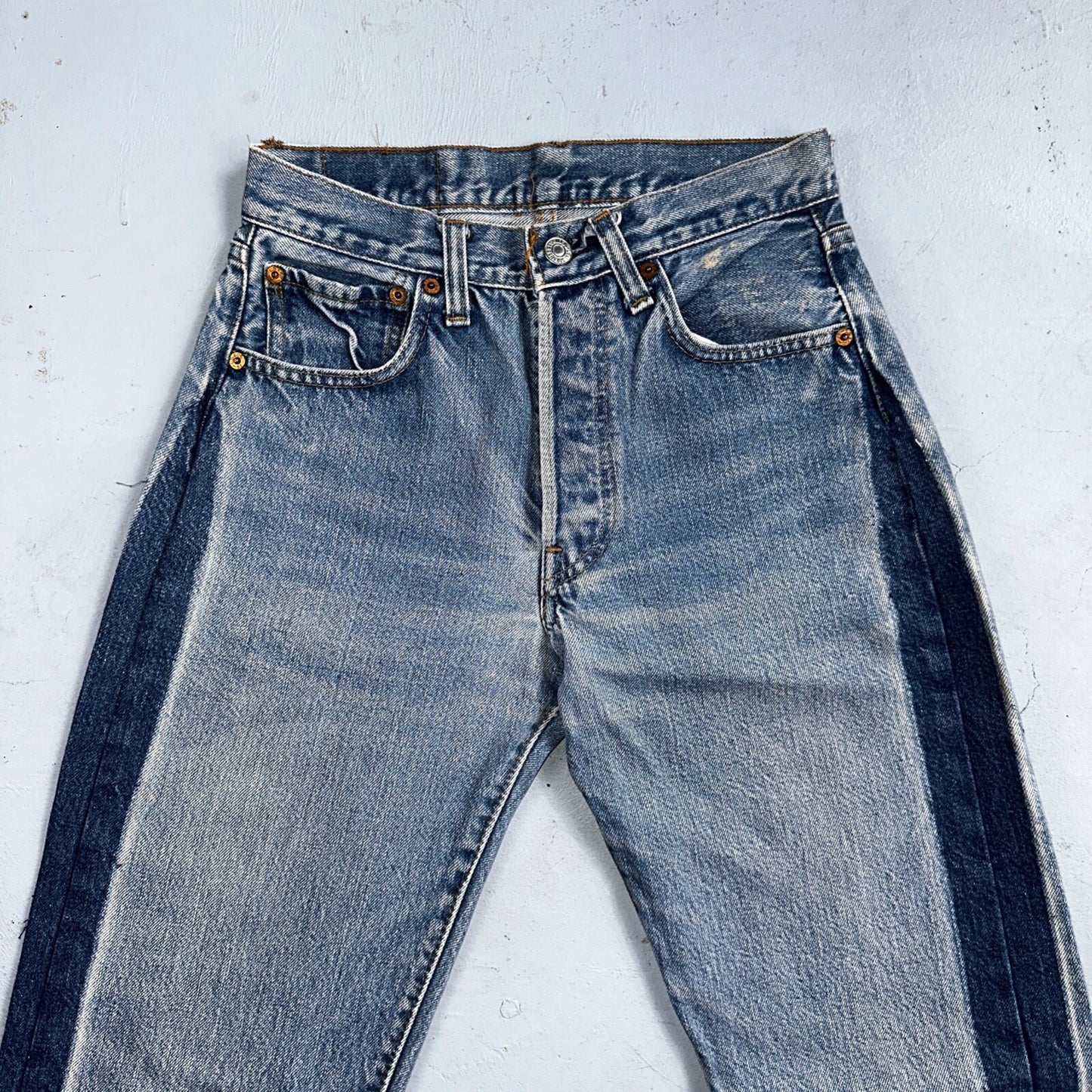 Levis 501 Vintage 80s Redline Selvedge USA XX Jeans Light Wash 28x36 Act 25x31