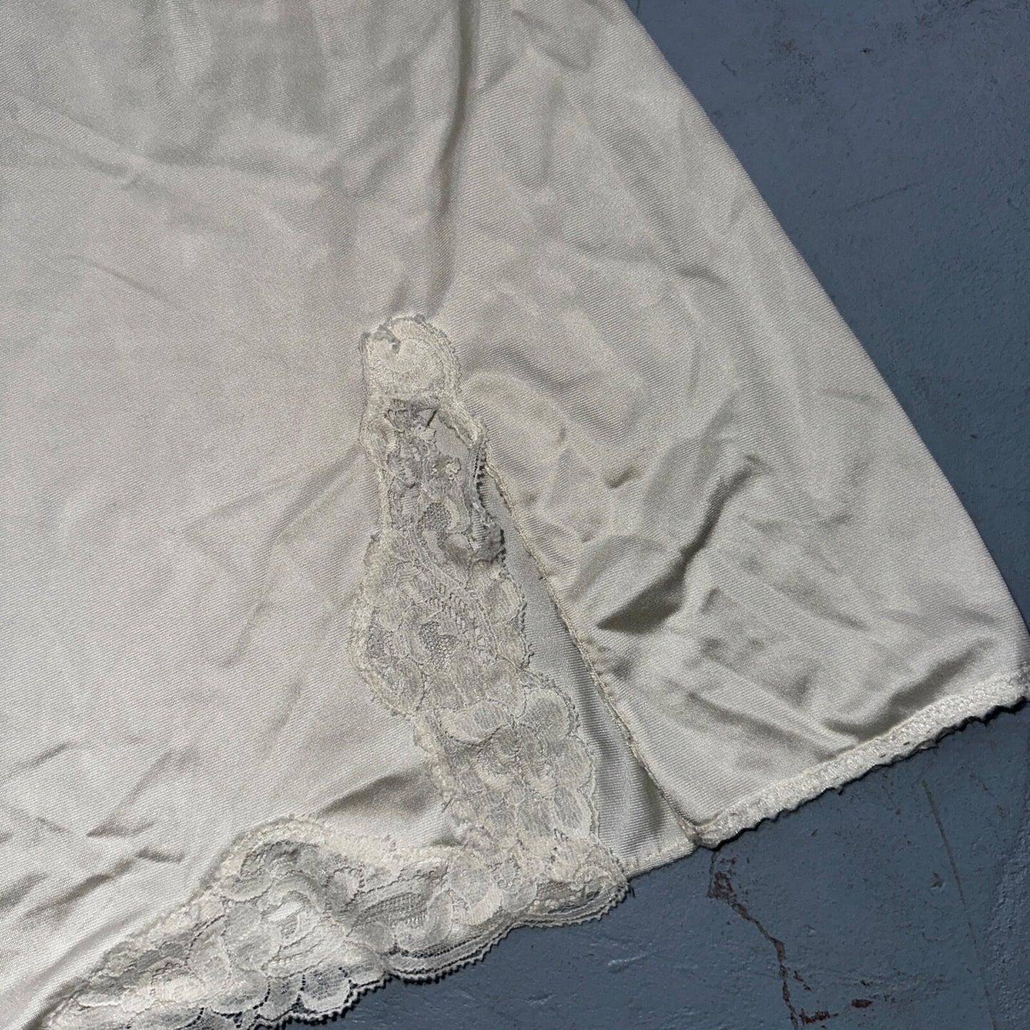 Vintage 1970s Shadow Lingerie Slip Dress Sleepwear Full Sweep Nightgown Lace 70s