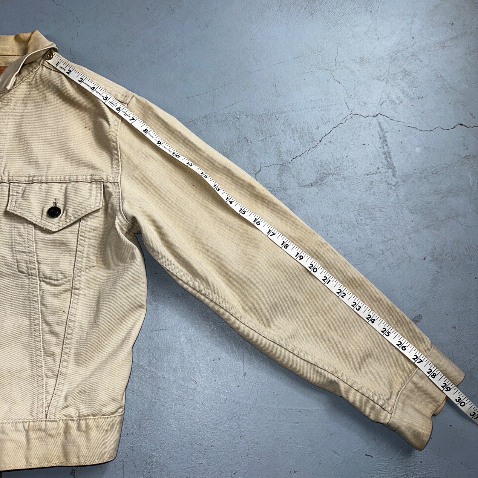 Levis VTG Trucker Jacket 557 Big E Type 3 1960s 60s 70518 1022 White Denim 2