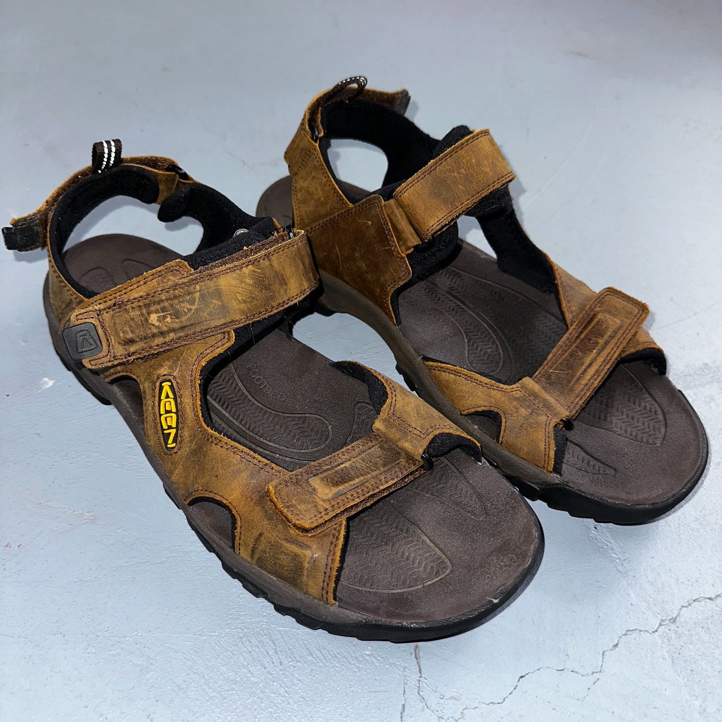 Keen US Mens Size 13 M Targhee III Open Toe Adjustable Waterproof Sandal Brown