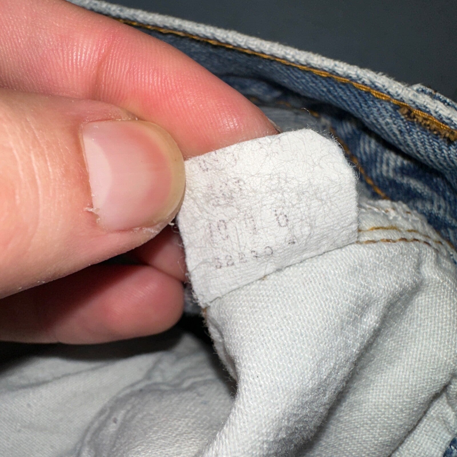 Levis 501 Vintage 80s Redline Selvedge USA XX Jeans Light Wash 28x36 Act 25x31