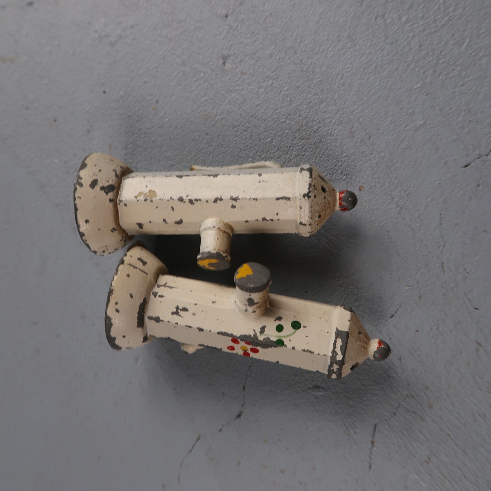 Vintage Cast Iron Hand Water Pump Salt and Pepper Shakers Cute MCM 60s