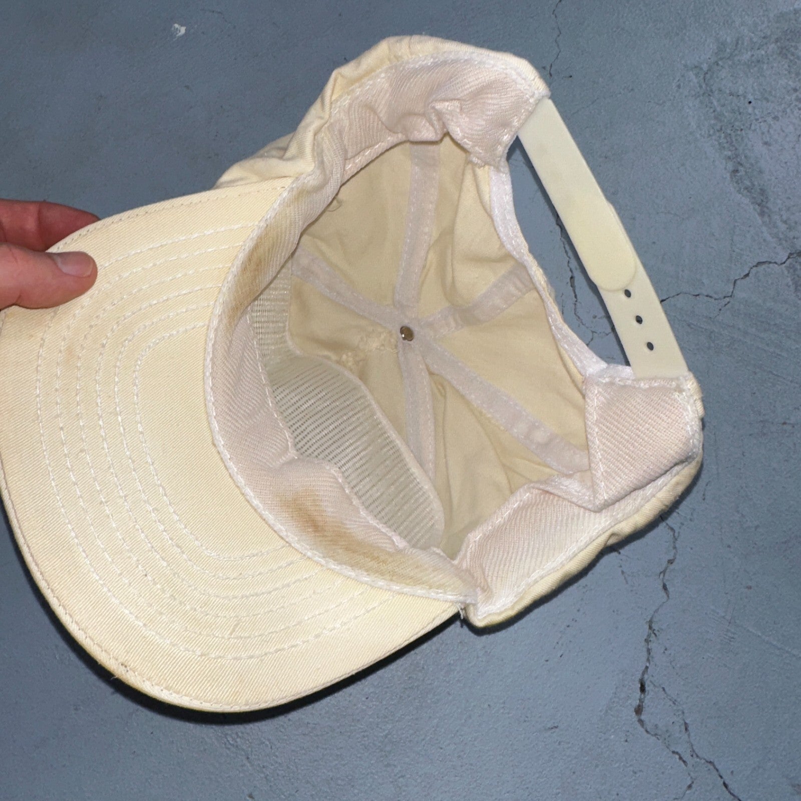 Salem Cigarettes Green VTG Hat Cap Snapback White Oregon Cool 90s Basic Logo