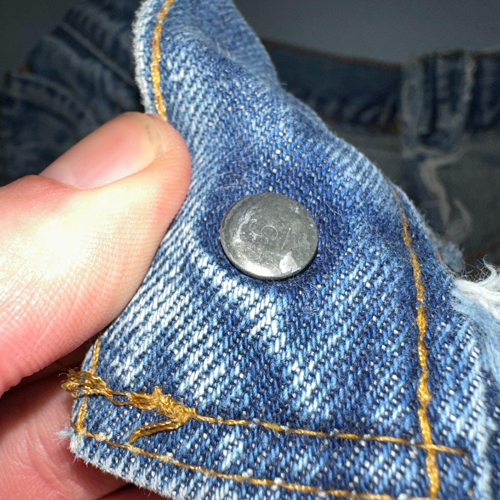 Levis 501 VTG 70s SS Redline Selvedge Jeans XX Med Wash 27x31 Tailored Altered