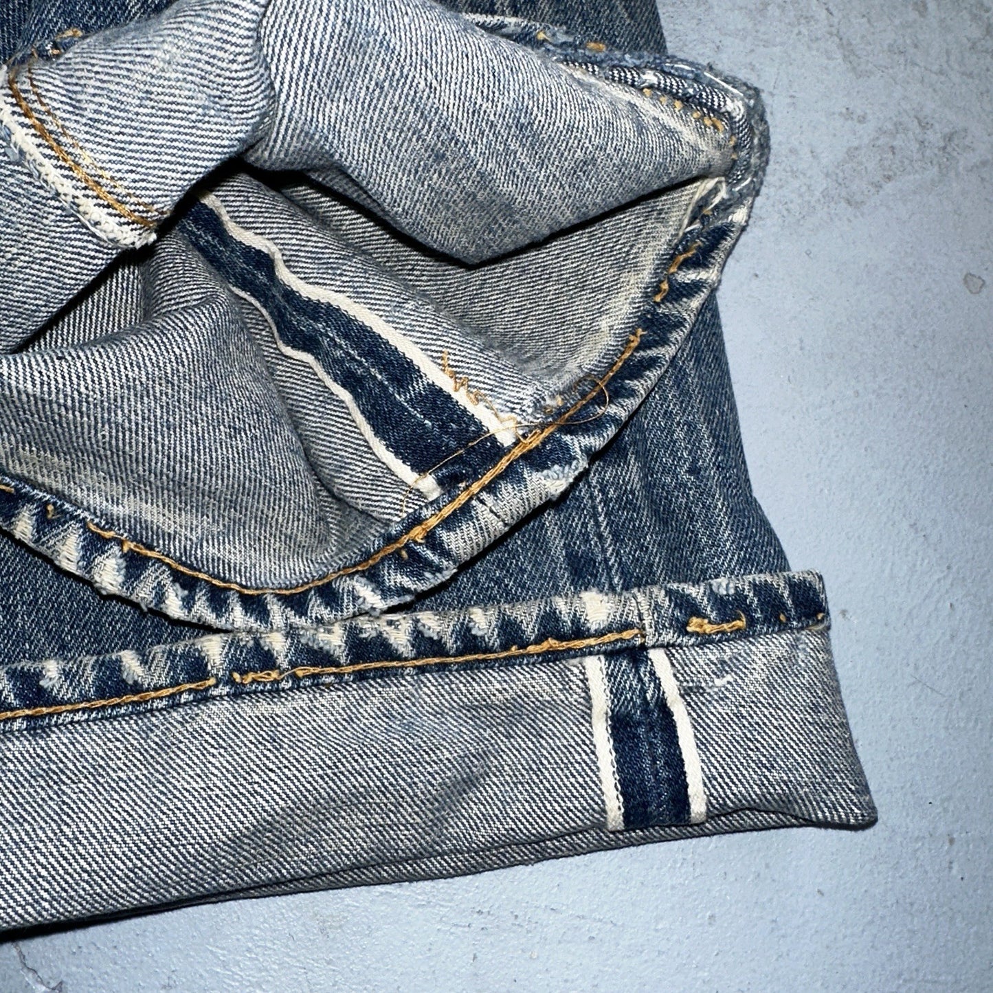 Levis 501 VTG 70s SS Redline Selvedge Jeans XX Med Wash Thrashed Act 35x26