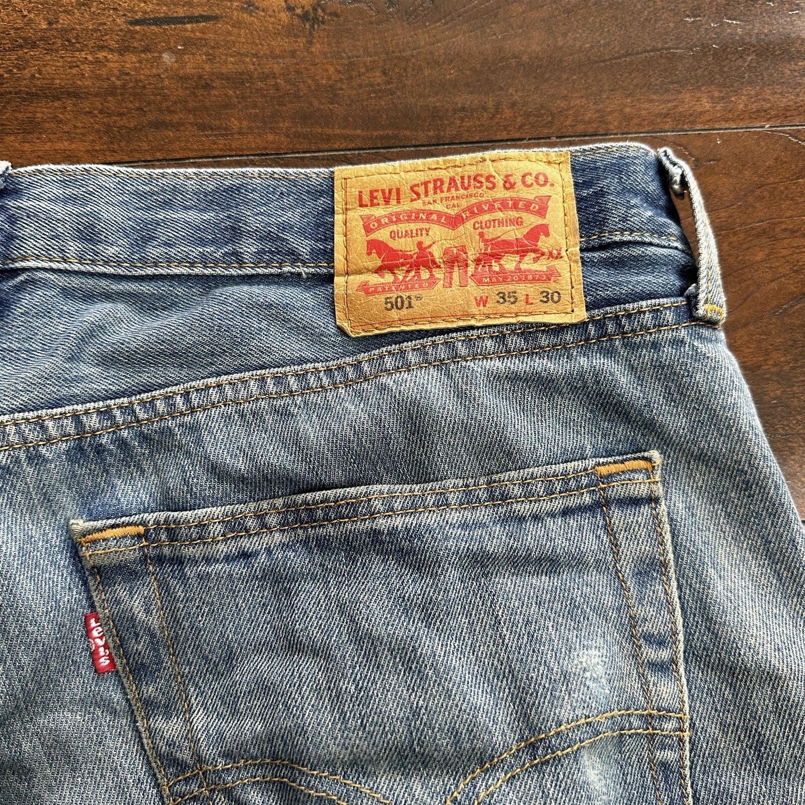 Levis 501 Vintage Y2K Straight Leg XX 2000s Jeans 35x30 Light Wash 36x28