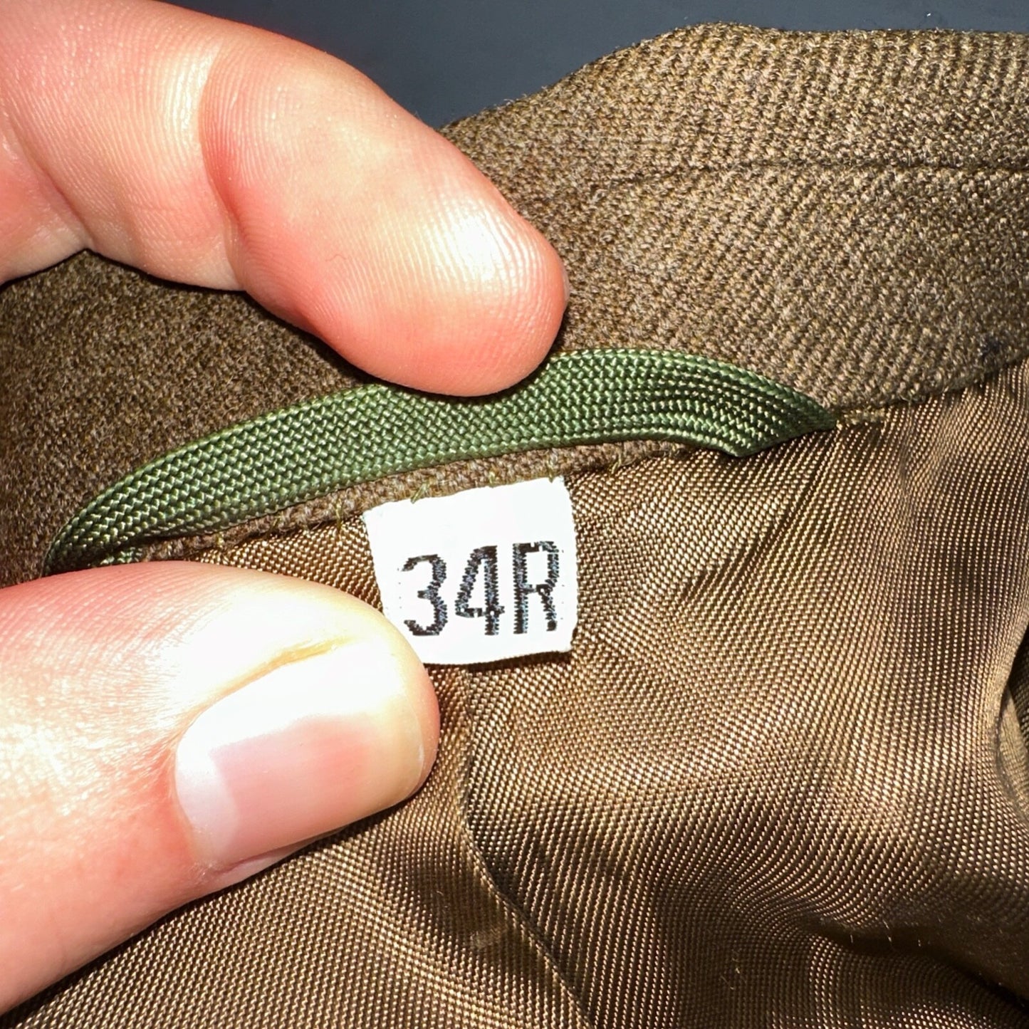 WWII US Army E-6 Ike Jacket 25th Infantry Division Patches WW2 Size 34R Wool