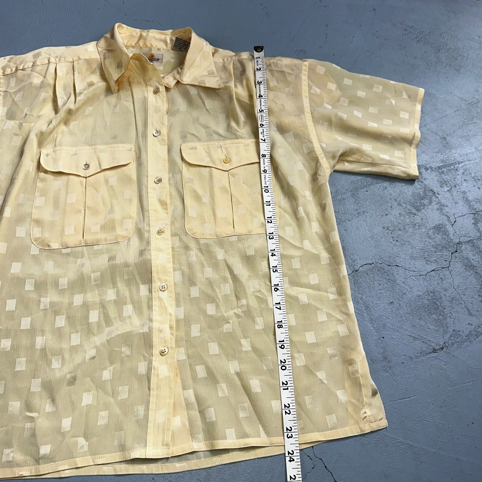 Liz Claiborne VTG Womens Button Front Blouse Shirt 8 P Crop Petite Checker