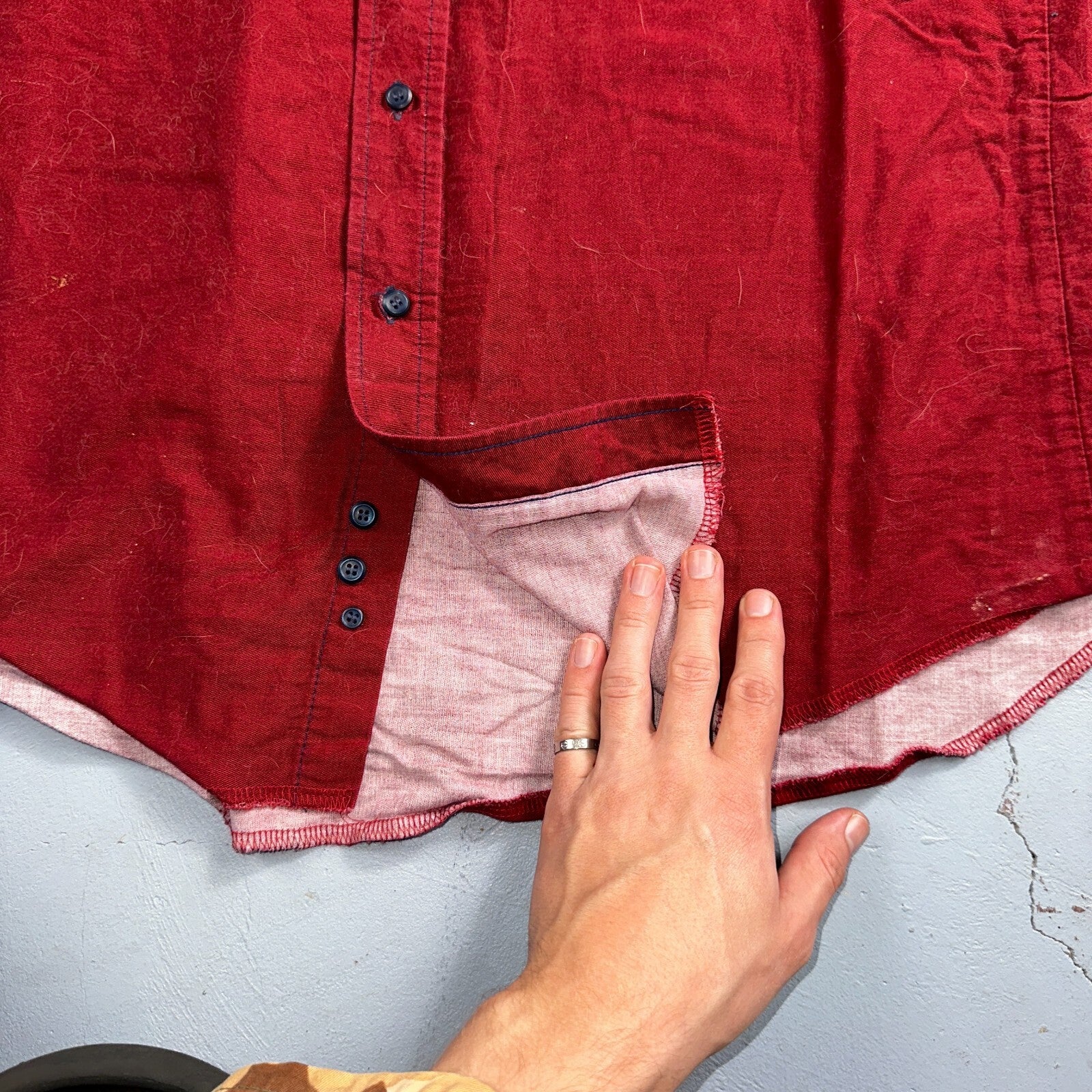 Wrangler Shirt VTG Mens 17 35 Red Blue Checked Long Tails Long Sleeve Aztec