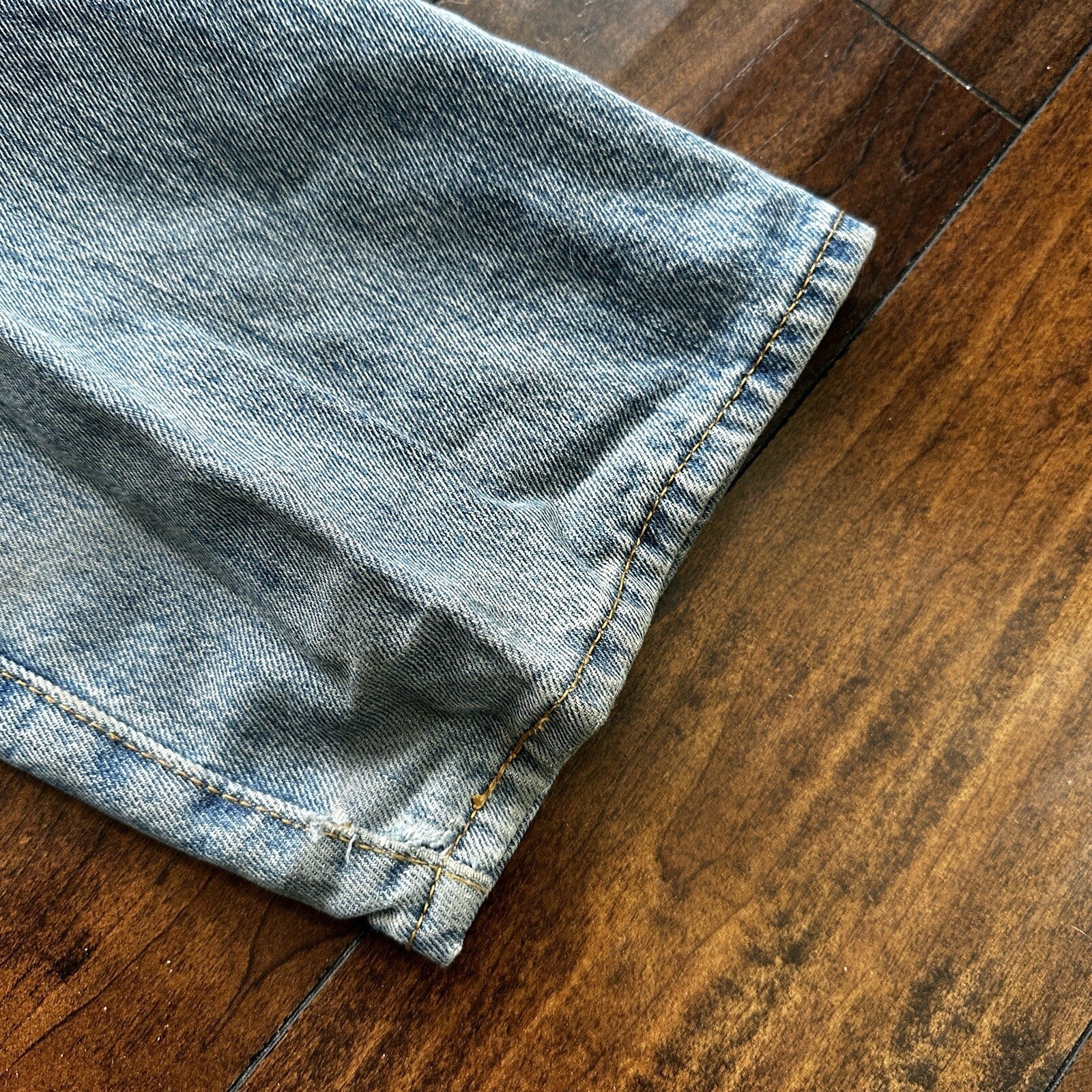 Levis 501 Vintage Y2K Straight Leg XX 2000s Jeans 35x30 Light Wash 36x28