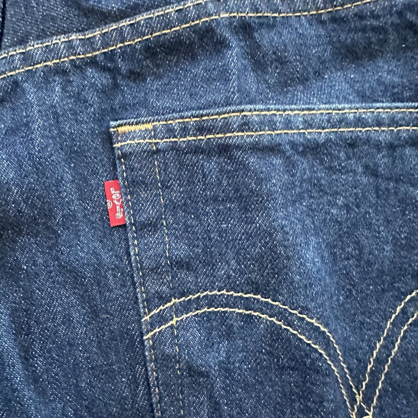 Vintage Y2K 90s Levis 501 XX Button Fly Dark Wash 35x34 Jeans Act 33x30