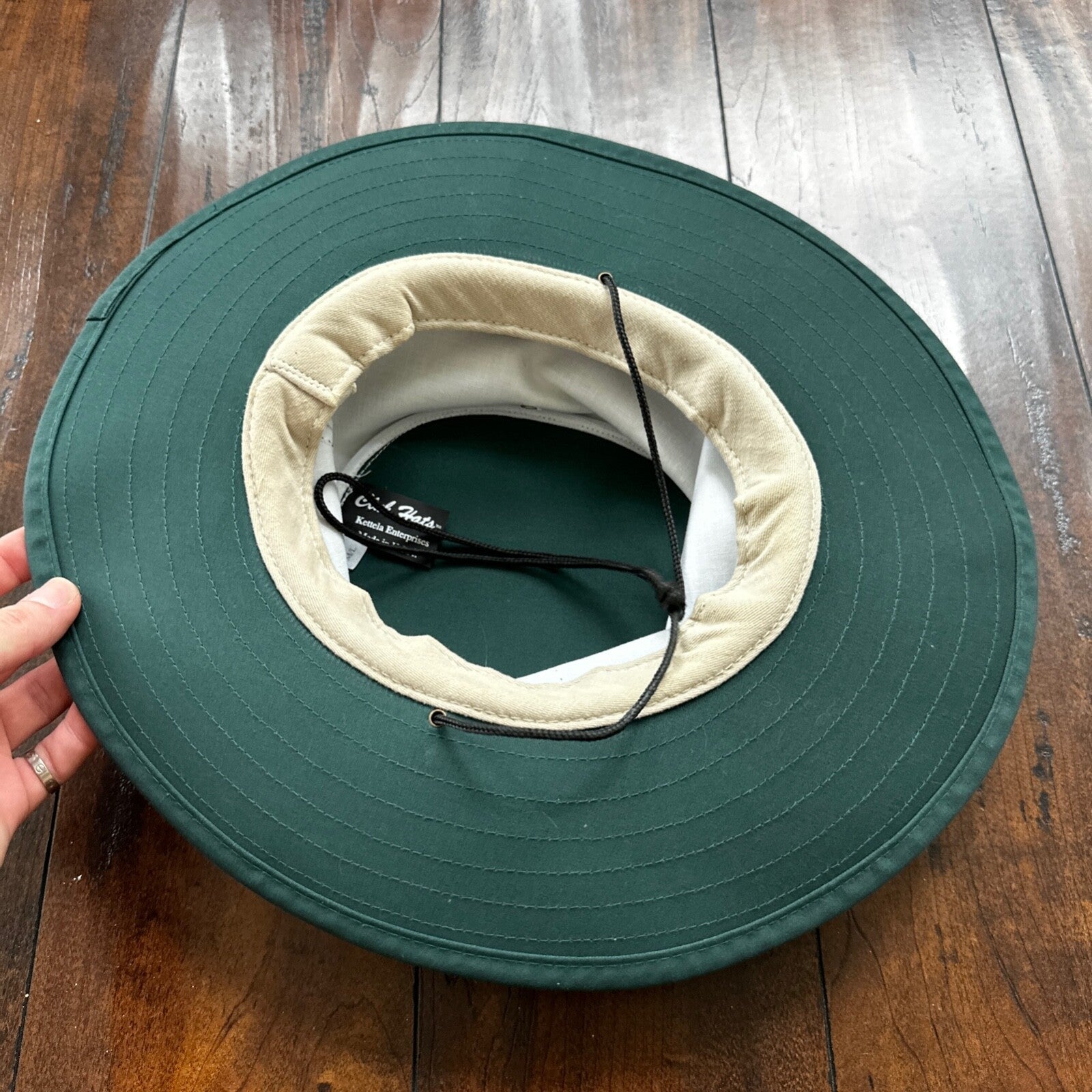 Vintage Summer Club Wide Brim Hat Australia Chin Strap Beach Sun Boho Green Hike