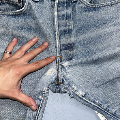 Levis 501 Vintage 80s USA XX Straight Leg Jeans 32x31 Thrashed Wash Act 30x26