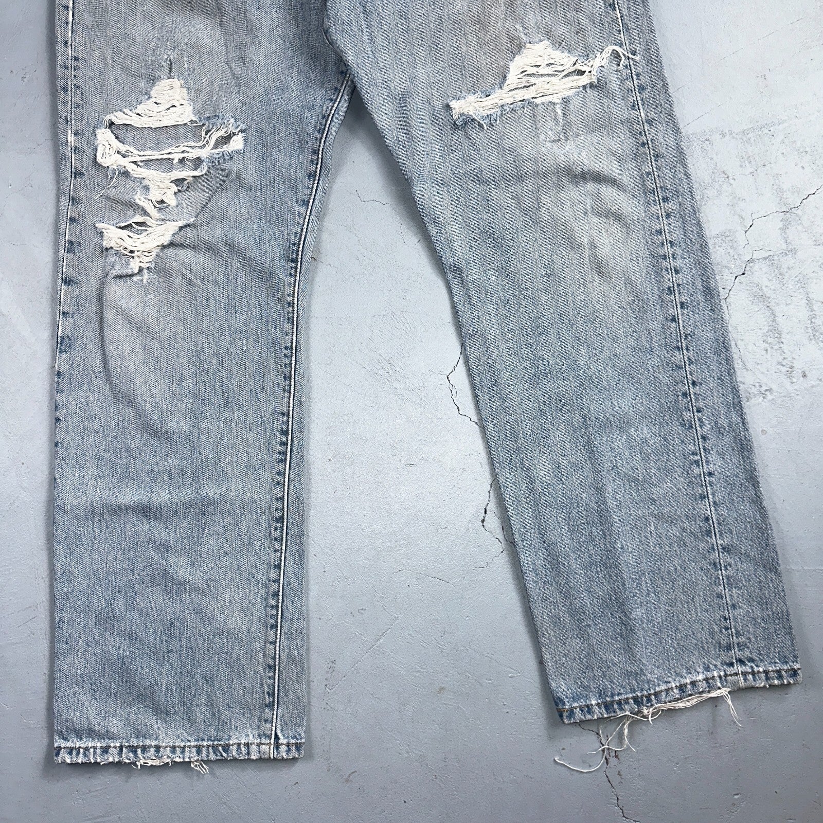 Levis 501 Vintage Y2K XX Straight Leg Jeans 90s Blue Light Wash 38x32 Act 37x30