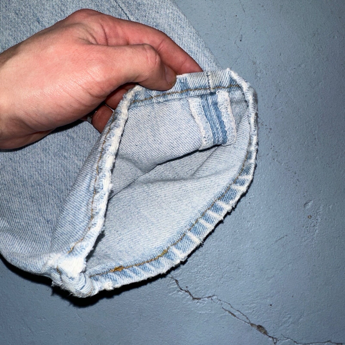 Levis 501 Vintage 90s USA XX Straight Leg Jeans Blue Light Wash 34x38 Act 30x33