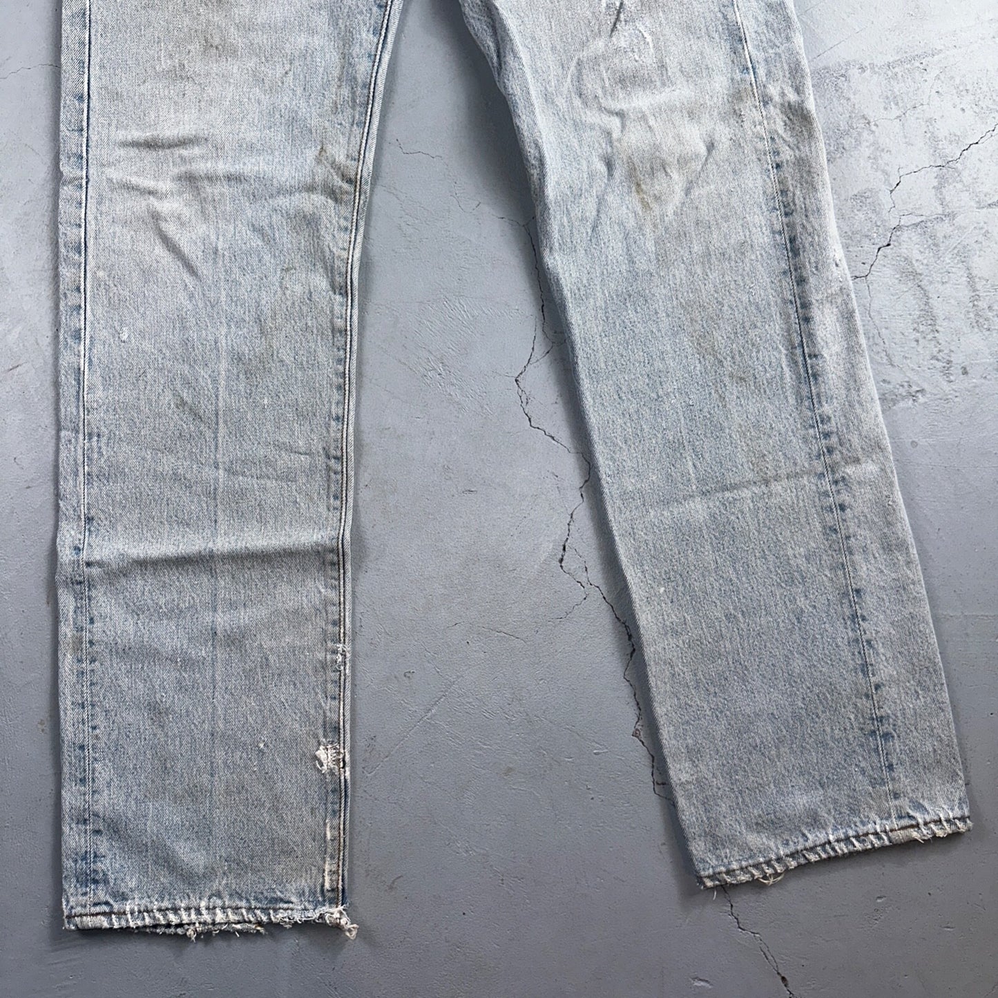 Levis 501 Vintage 80s USA XX Straight Leg Jeans Blue Light Wash 34x36 Act 31x34