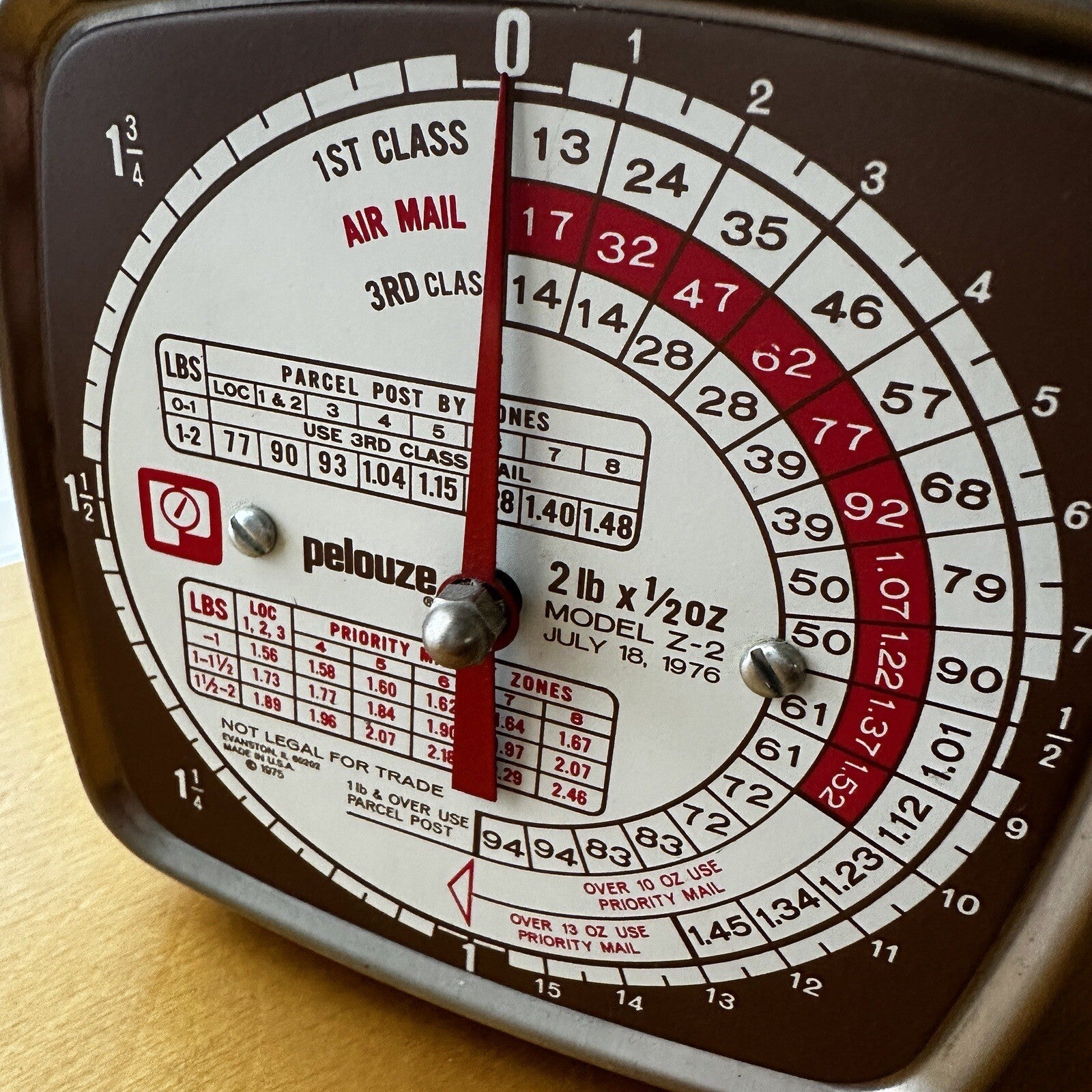 VTG Pelouze Postal Scale 2 Lb Model Y-2 1976 USPS Desk Office 1970s Rare MCM