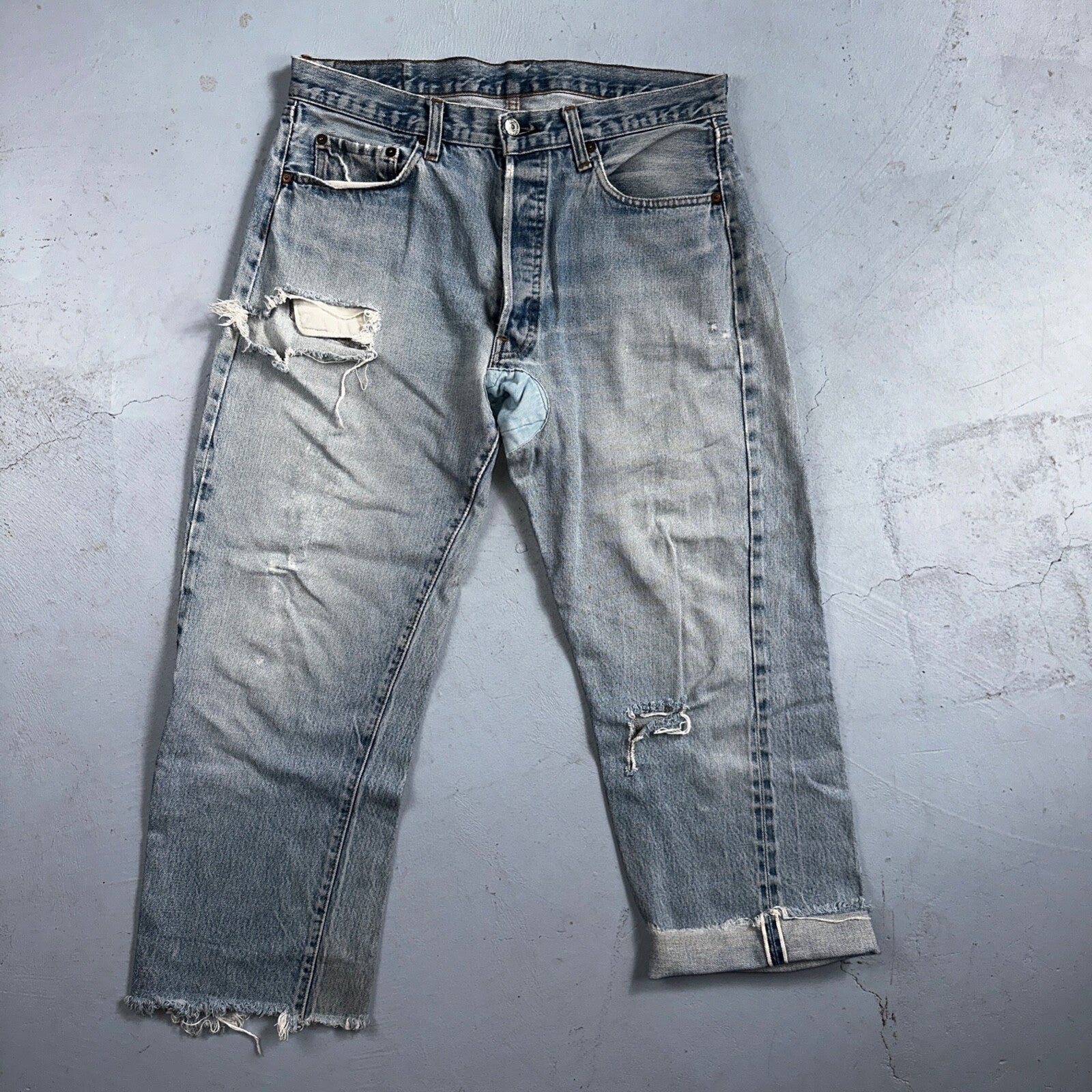 Levis 501 Vintage 80s Redline Selvedge USA XX Jeans Thrashed 36x30 Act 33x26