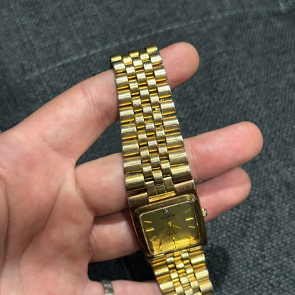 Ladies ELGIN Classic Gold Tone Petite Dress/Casual Bracelet Watch VTG Square