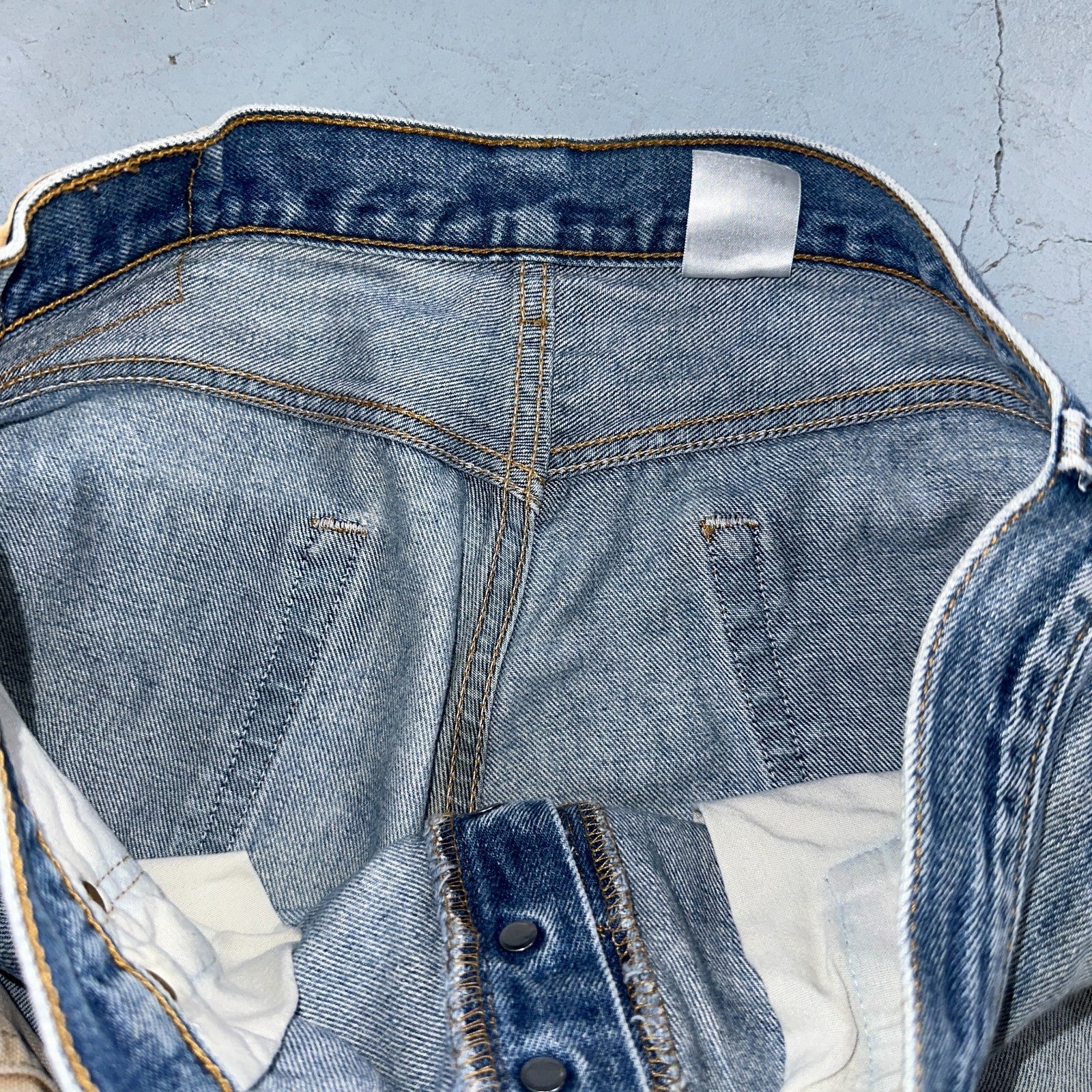 Levis 501 Vintage Y2K 90s XX Straight Leg Jeans Blue Light Wash 36x34 Act 33x30