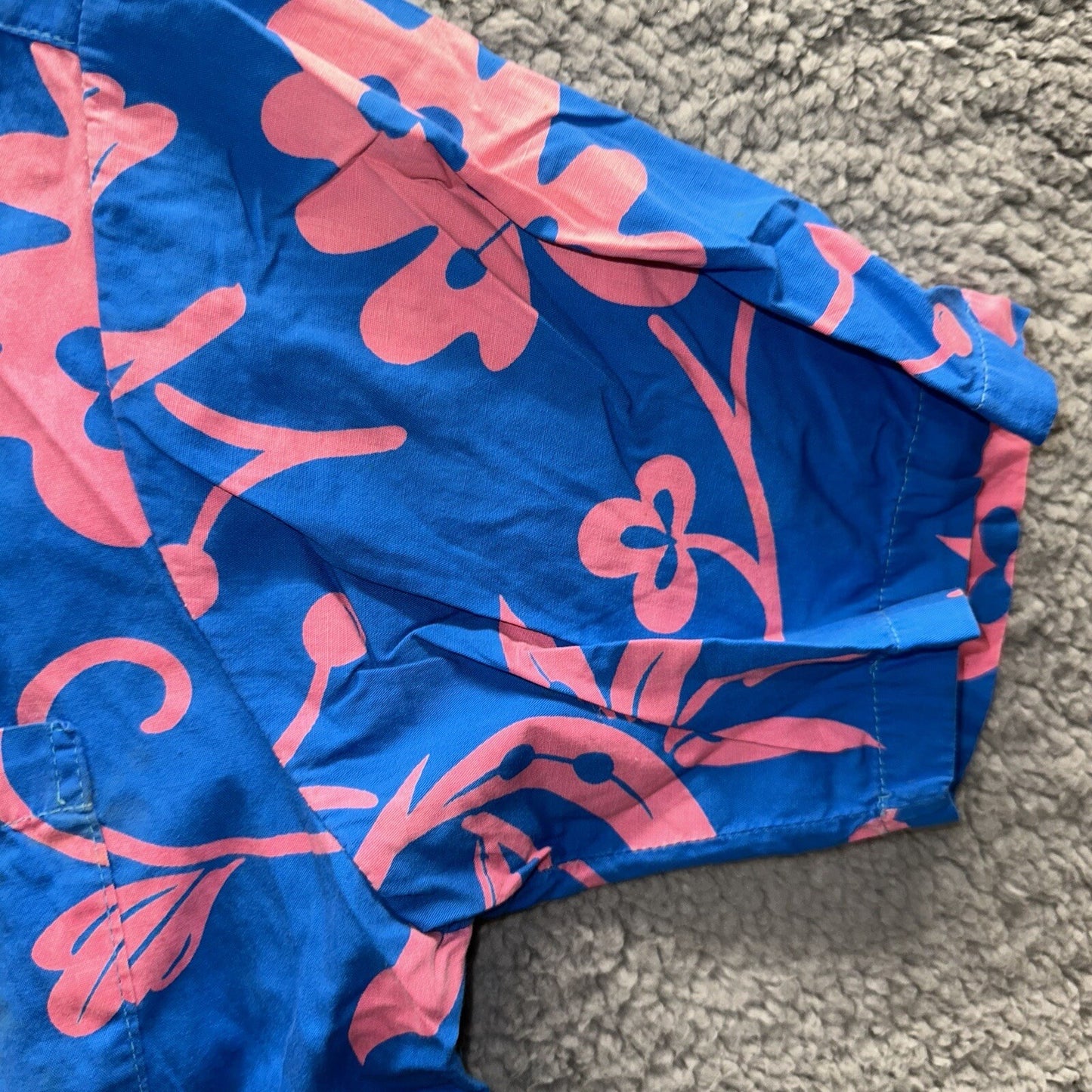 Vintage 50s Hawaiian Aloha Print Shirt Rockabilly Honolulu 60s Button USA Pink