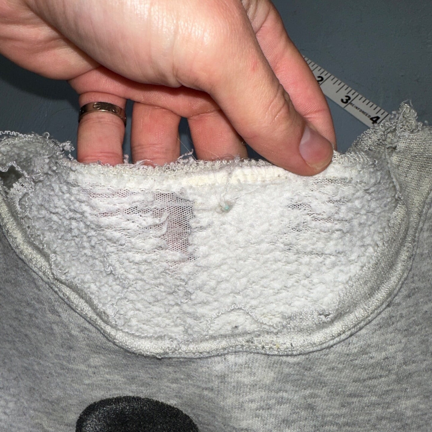 Disney Mickey Mouse VTG Disneyland Gray Fleece Sweatshirt Size XL Thrashed