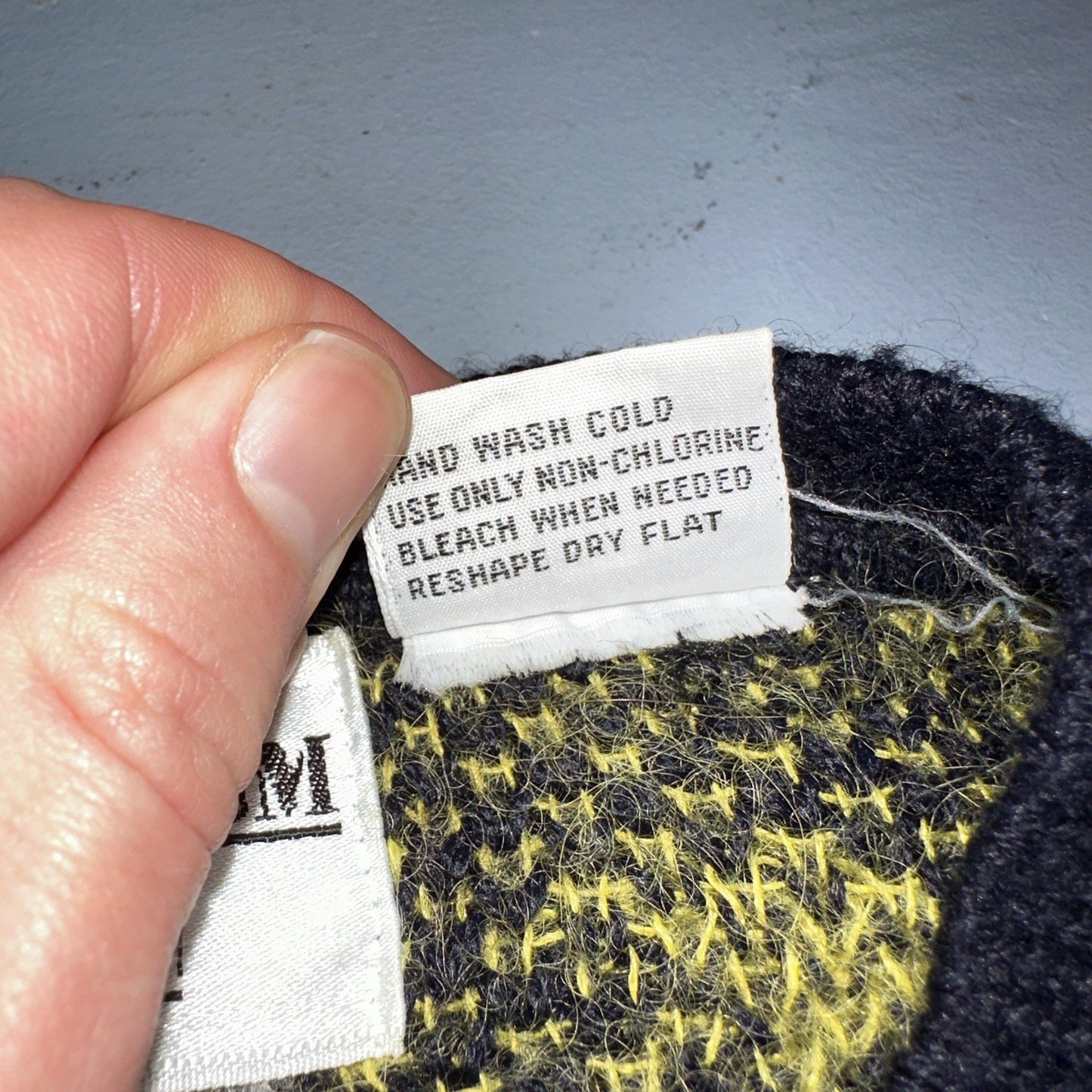 Vintage Nordstrom Brass Plum Nordic Yellow Black Wool Sweater M 80s Retro