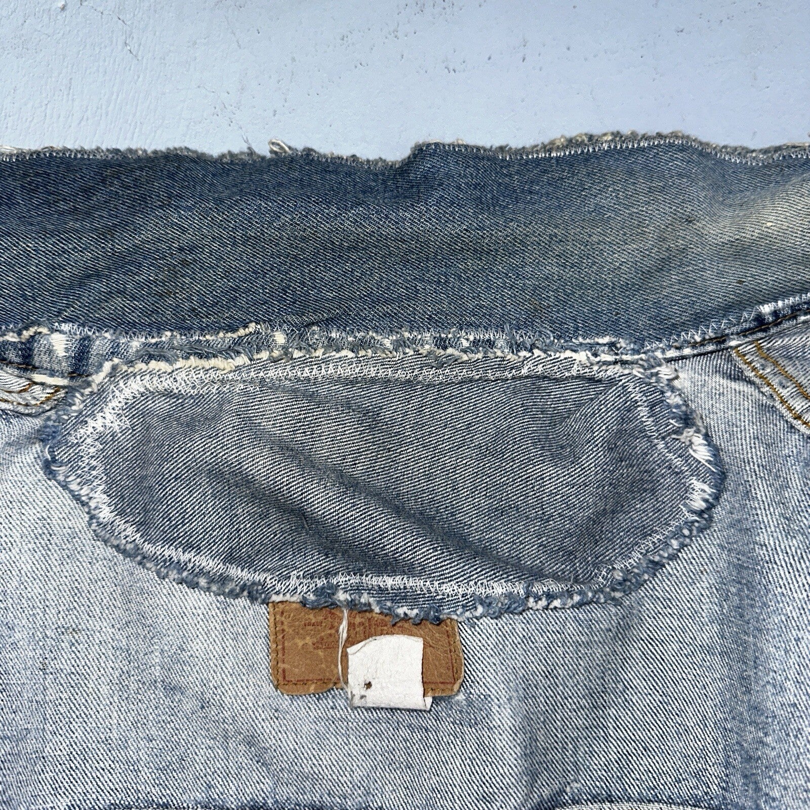 Levis VTG Denim Size 42 Type 3 III Trucker Jean Jacket Thrashed 1970s 70s Patch