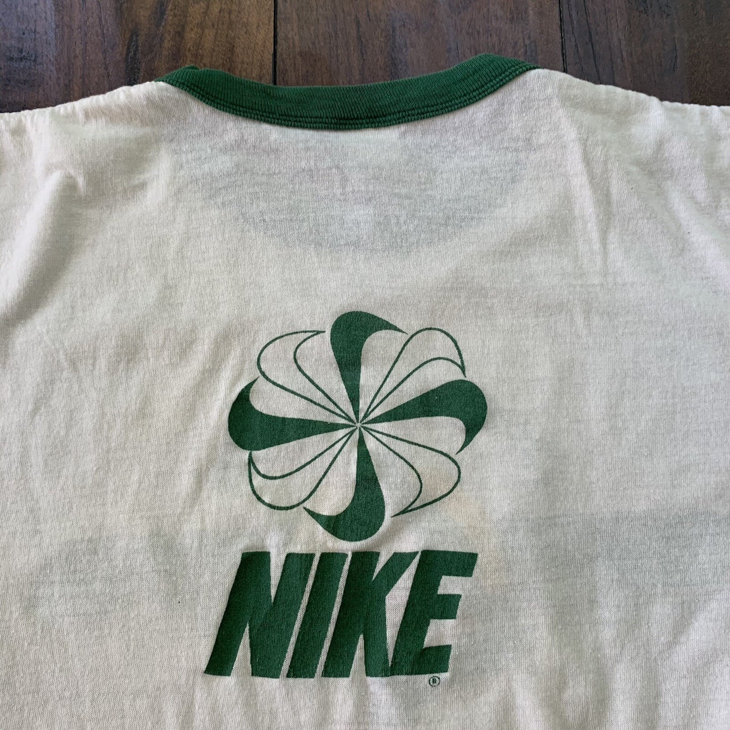Vintage Nike T Shirt Mens 1978 Pre Trail Run Prefontaine Tee 70s Pinwheel Geisha