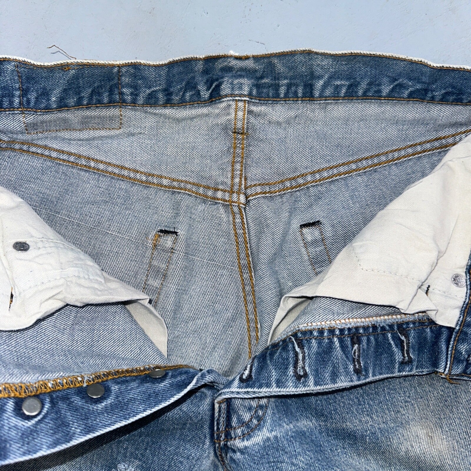 Levis 501 Vintage 80s Redline Selvedge USA XX Jeans Med Wash 32x36 Act 29x32