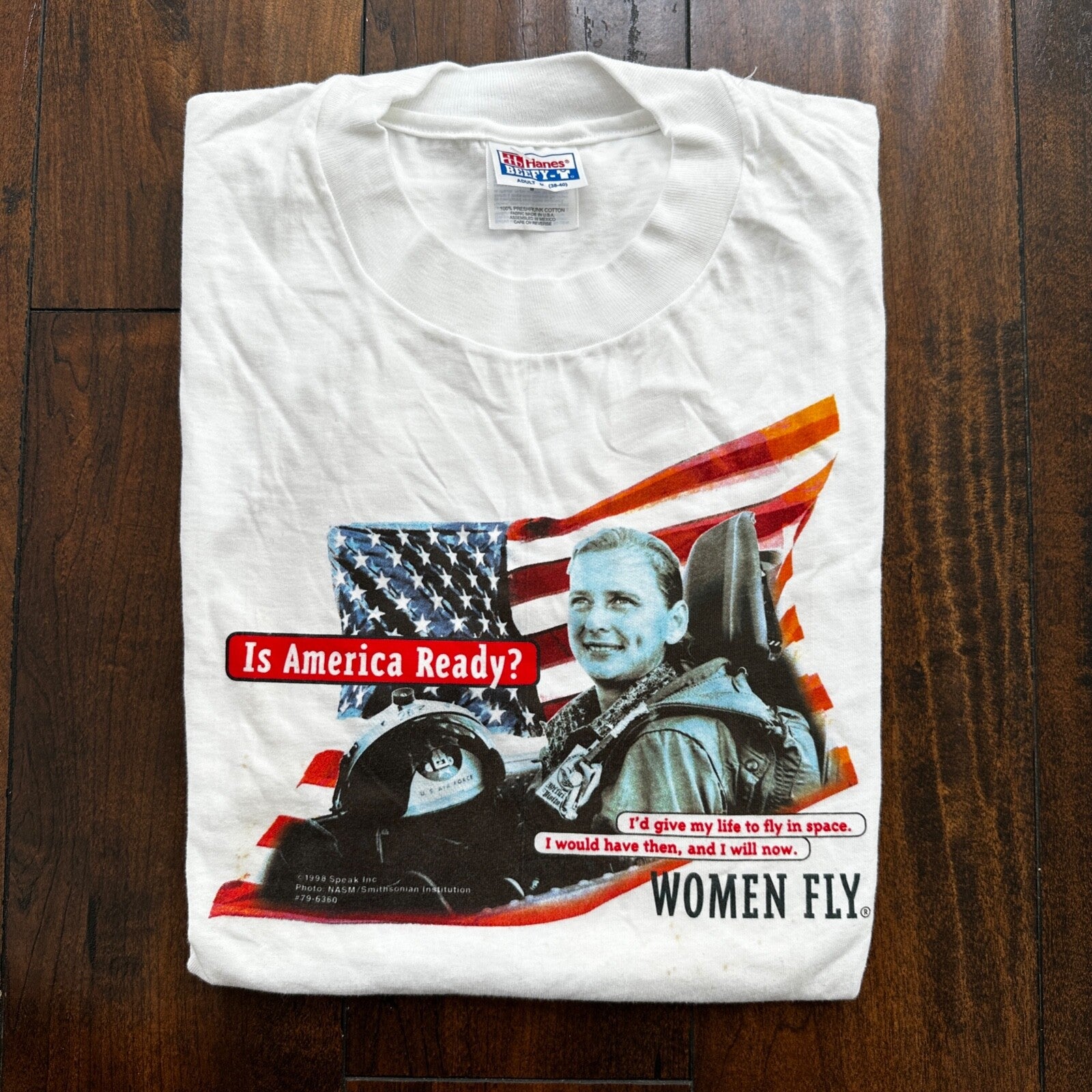 Women Fly America Is Ready Flying Airplane Vintage T Shirt USA Pilot USAF