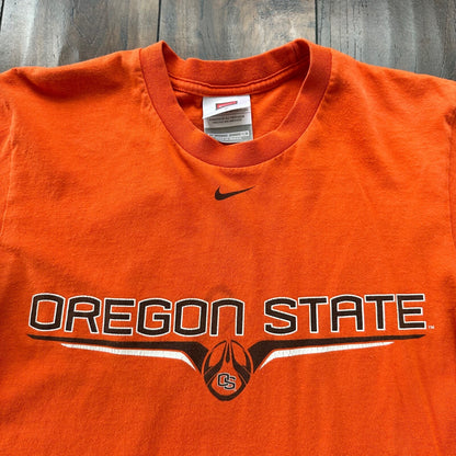 OSU Oregon State Nike Center Swoosh Vintage T Shirt Orange Y2K Beavers Football