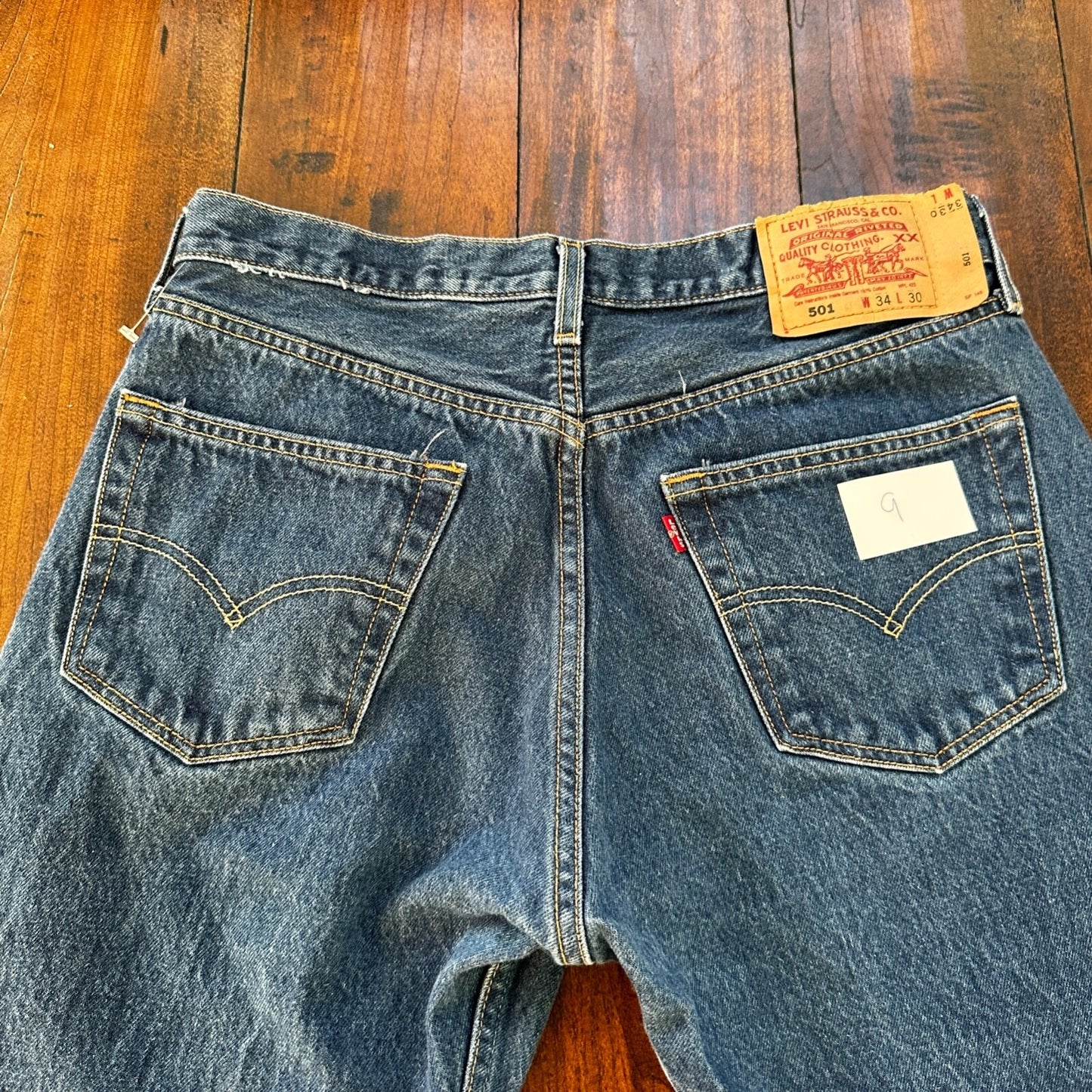 VTG Levis 501 XX Button Fly 90s Y2K Jeans Denim Straight Capri 34x30 Act 31x25