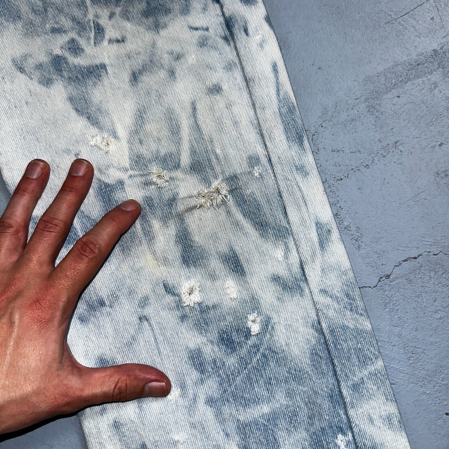 Levis 501 Vintage 80s USA XX Straight Leg Jeans 30x36 Bleach Light Wash Ac 26x31