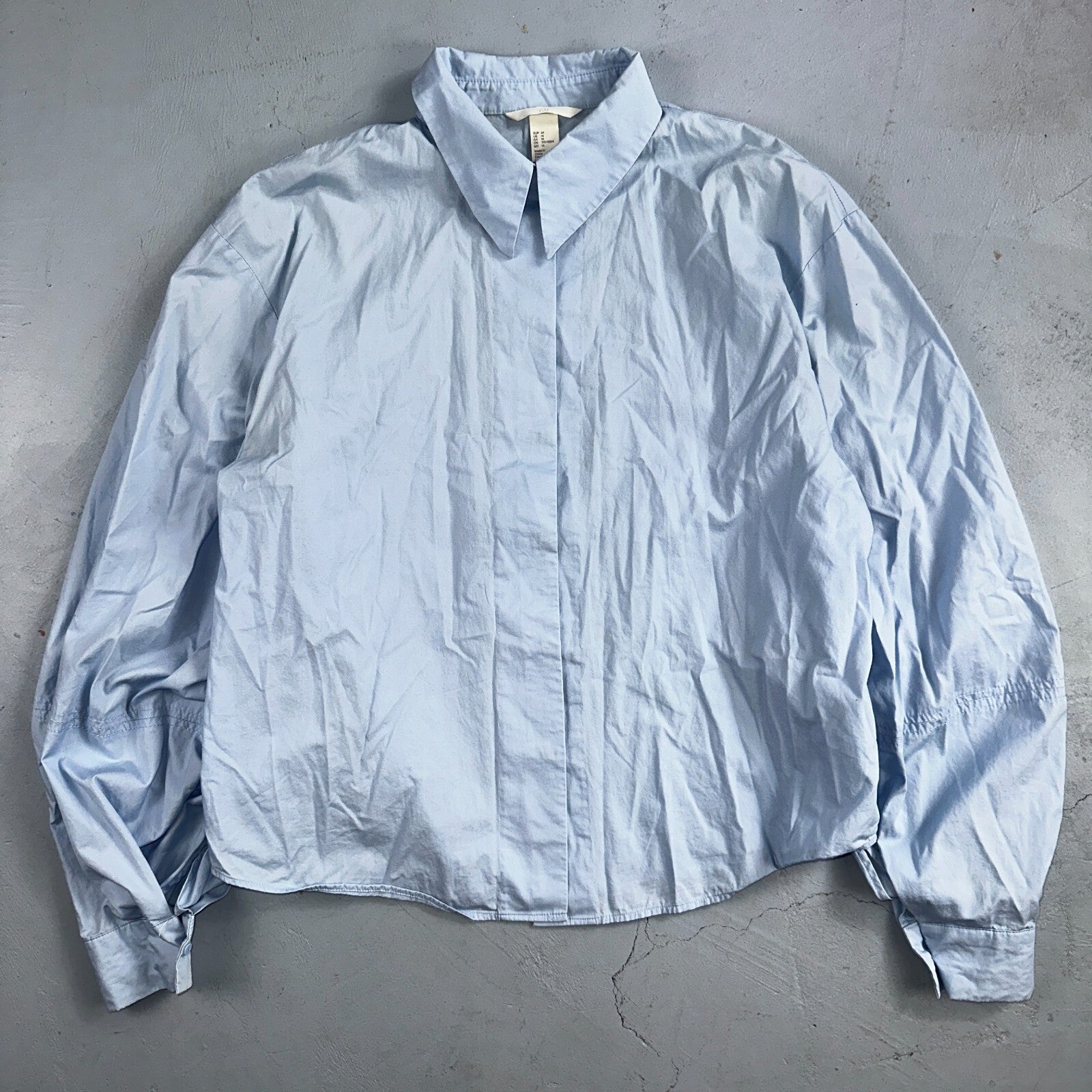 H&M Dress Shirt Womens Size 14 Blue Basic Long Sleeve Button-Up HM Casual