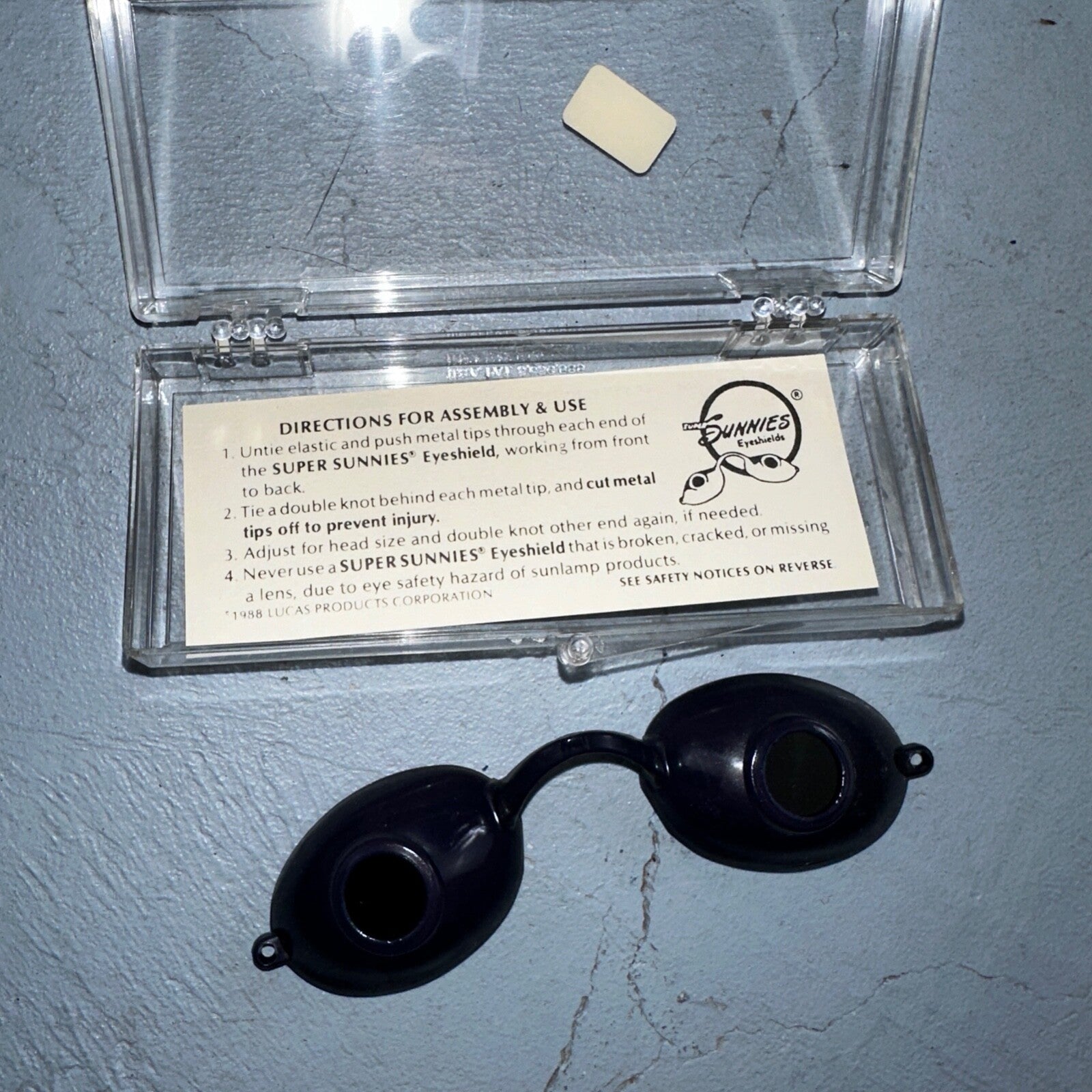 Vintage 1986 LUCAS Super Sunnies Eyeshields Navy Tanning Bed Protection Eyewear