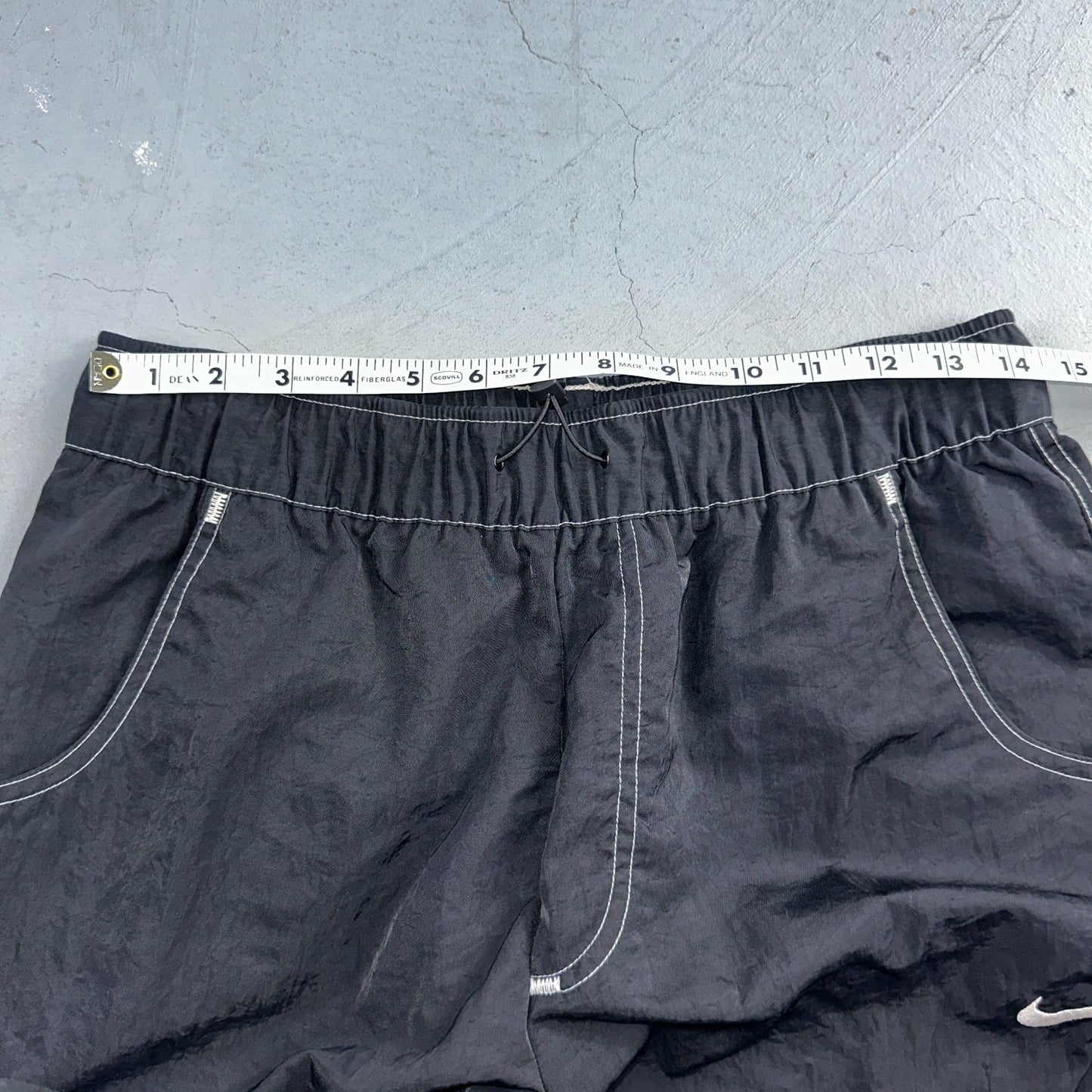 Nike Sportswear Swoosh Baggy Track Pants Womens M High Rise DM6209-010 Black