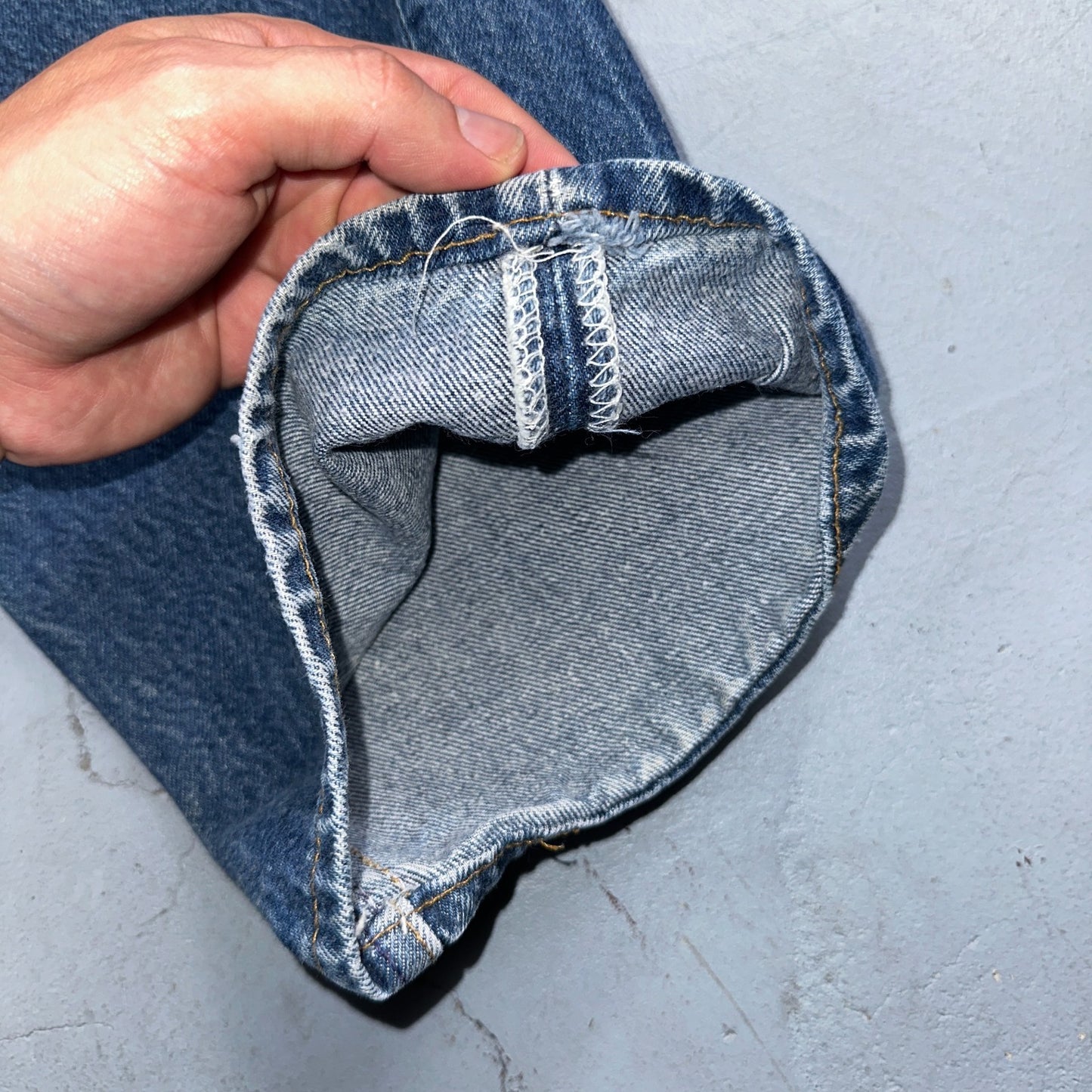 Levis 501 Vintage 90s USA XX Straight Leg Jeans Blue Med Wash 44x32 Act 40x28