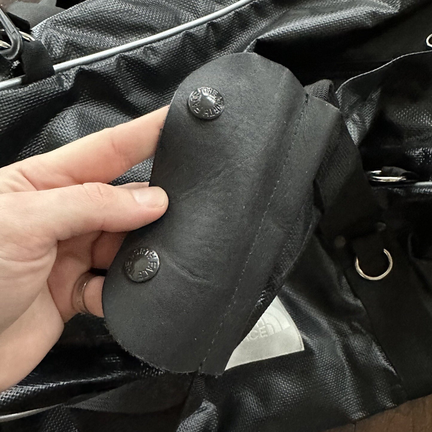 VTG North Face SKI Gear Duffle Gym Bag USA Made Leather Handle Rubber Coated 80s