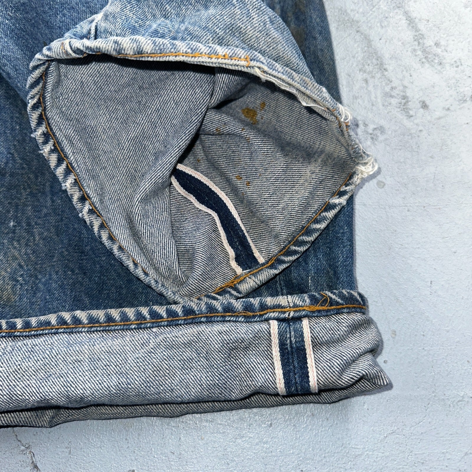 Levis 501 Vintage 80s Redline Selvedge USA XX Jeans Med Wash 48x30 Act 43x27