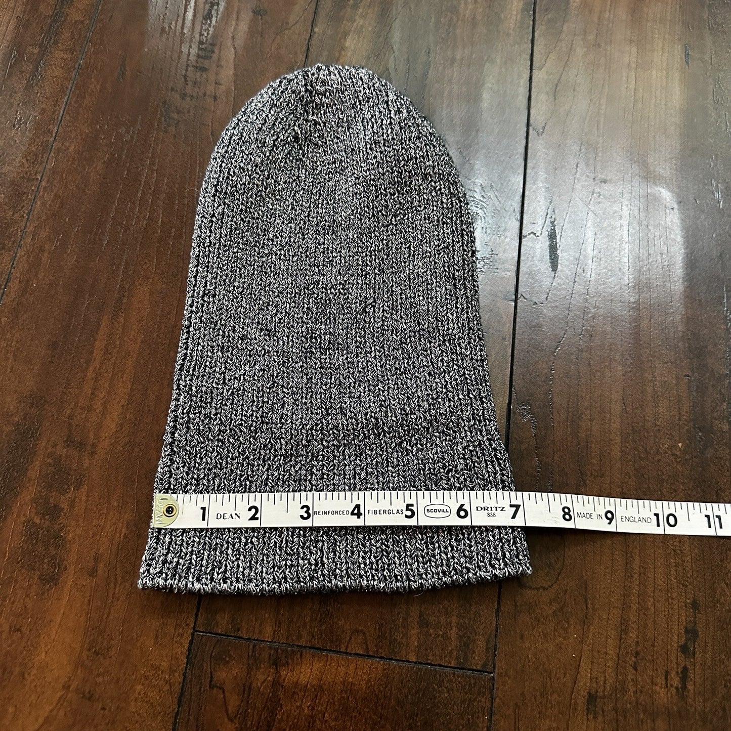 H&M Silver Gray Knit Beanie Shiny Cute Winter Rare OS