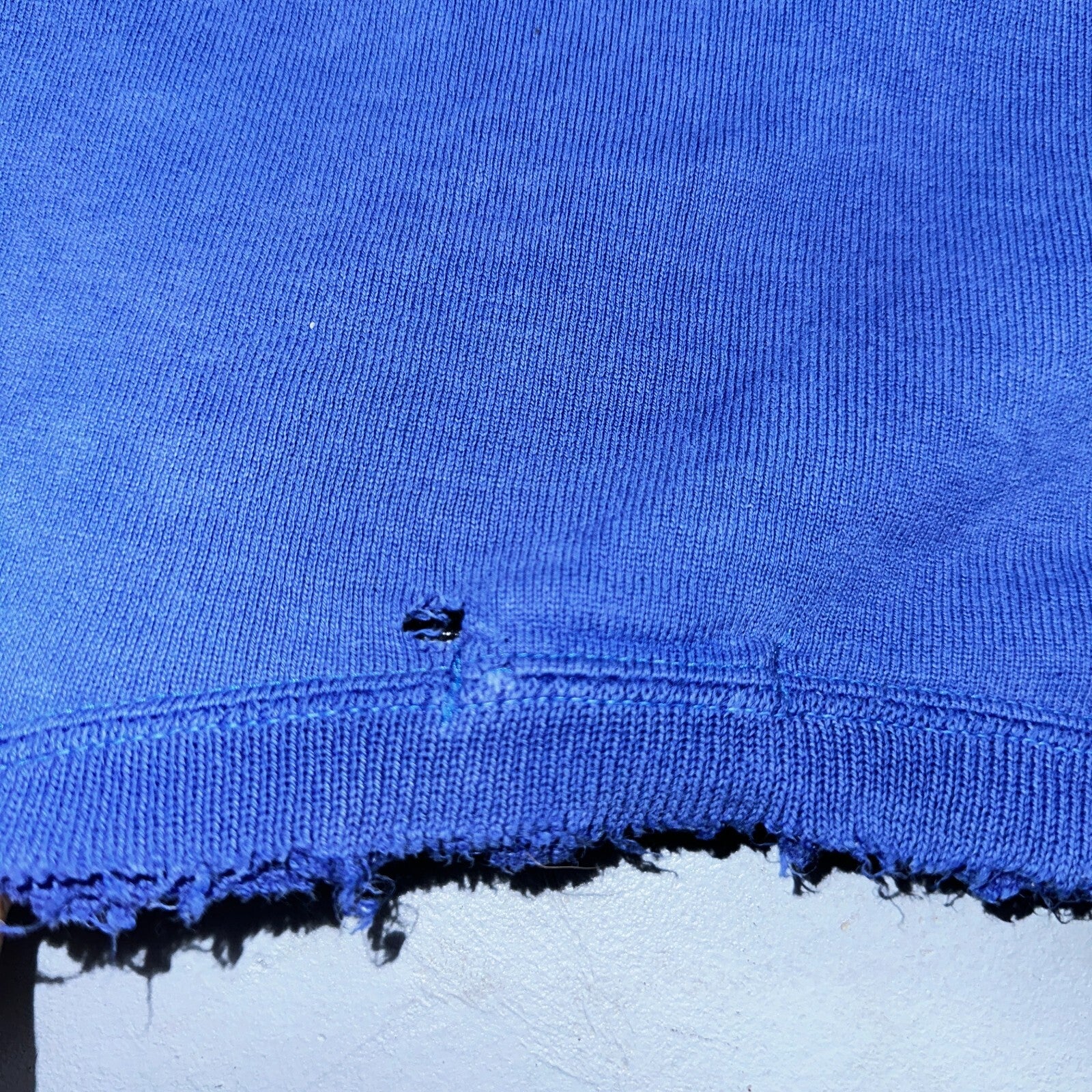 1970s VTG Blue Single V Sport Blank Sweatshirt USA Crewneck Basic 70s Jumper