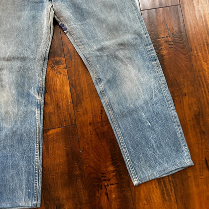 VTG USA Levis 501 Button Fly 80s Tag Jeans 32x27 Straight Leg Thrashed Ripped