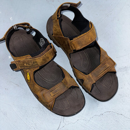 Keen US Mens Size 13 M Targhee III Open Toe Adjustable Waterproof Sandal Brown