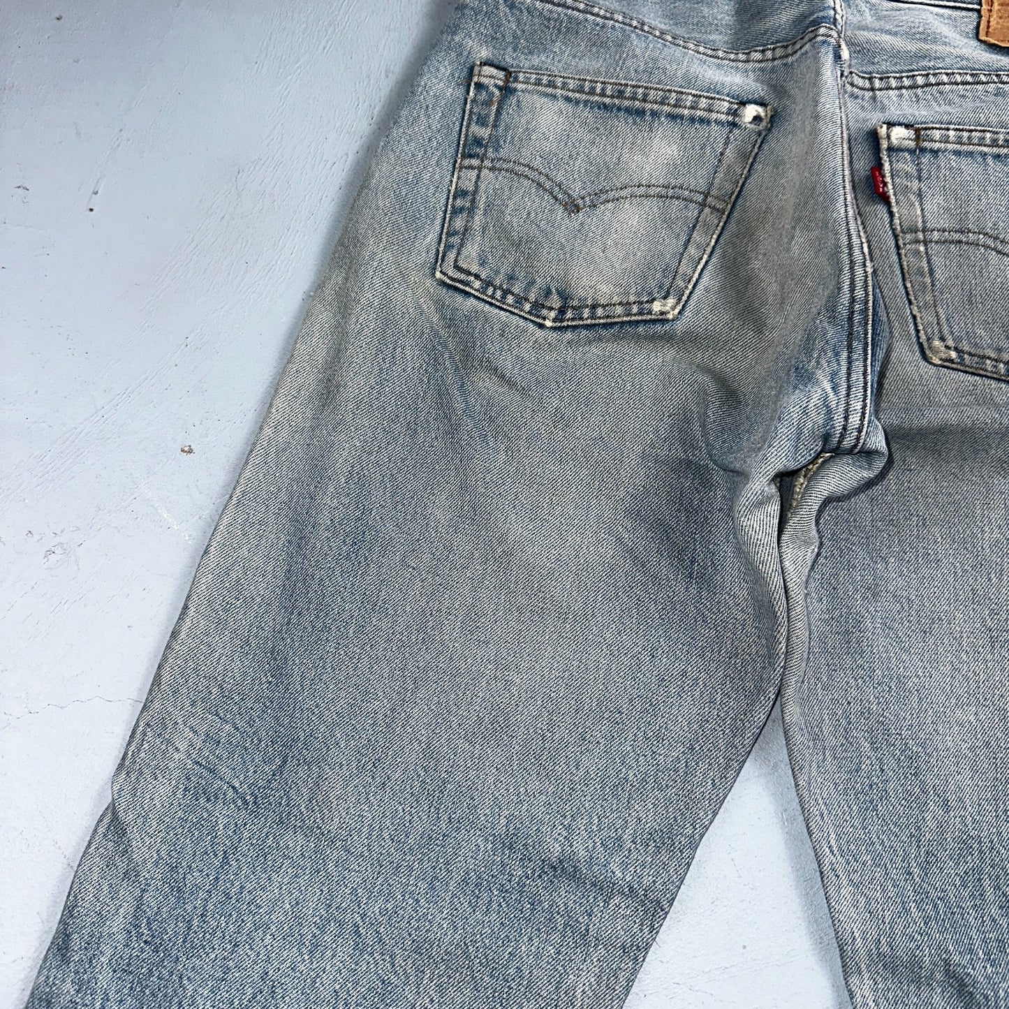 Levis 501 Vintage 80s Redline Selvedge USA XX Jeans Light Wash Worn Act 30x30