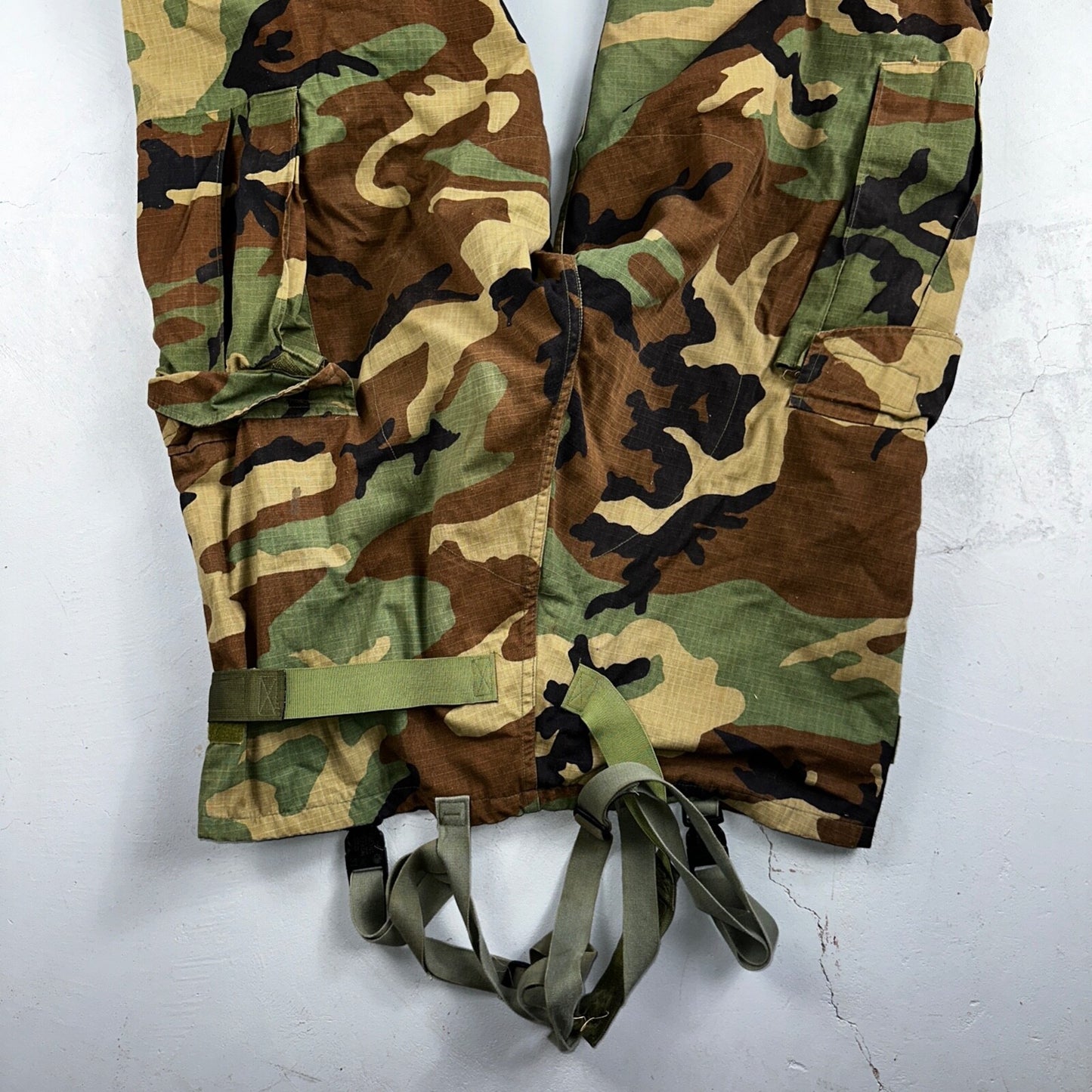 US Army Air Overgarment Chemical Protective Trousers Woodland Camouflage Large